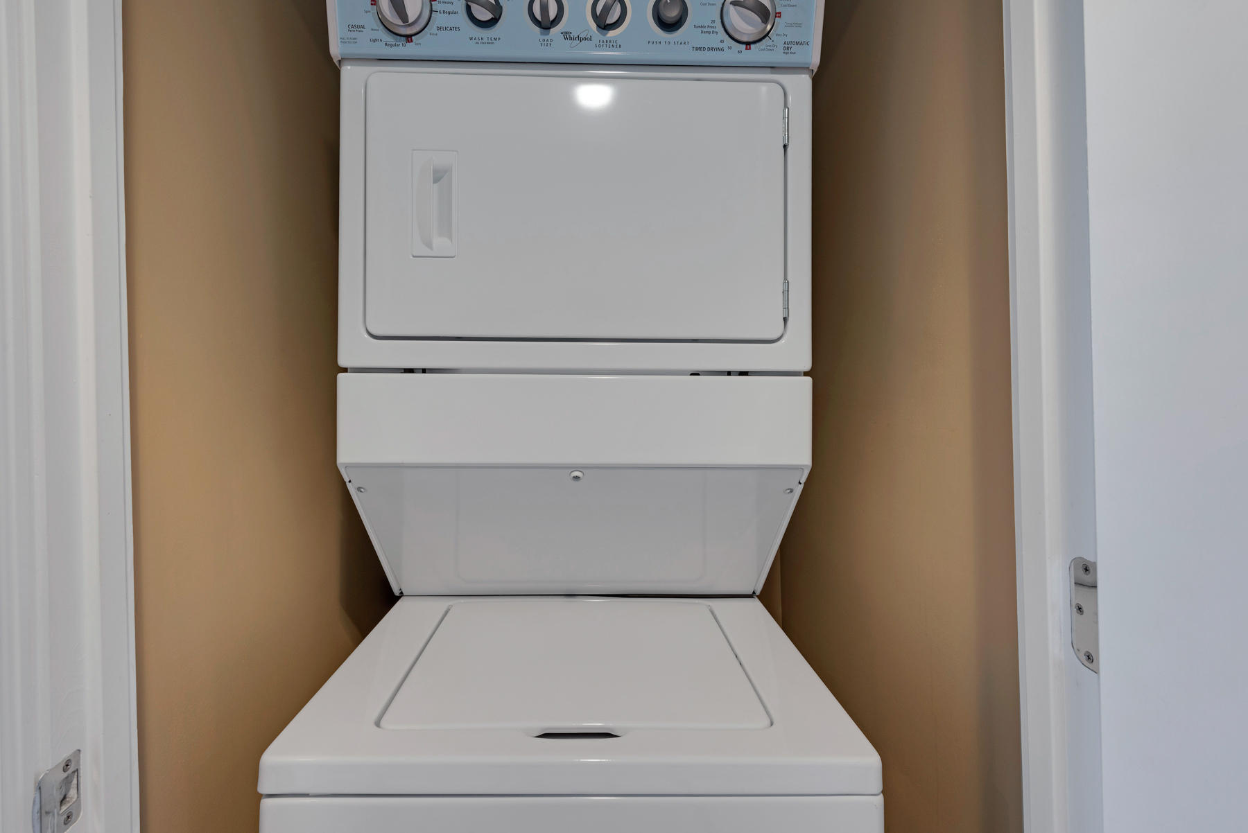 STERLING SHORES - Residential