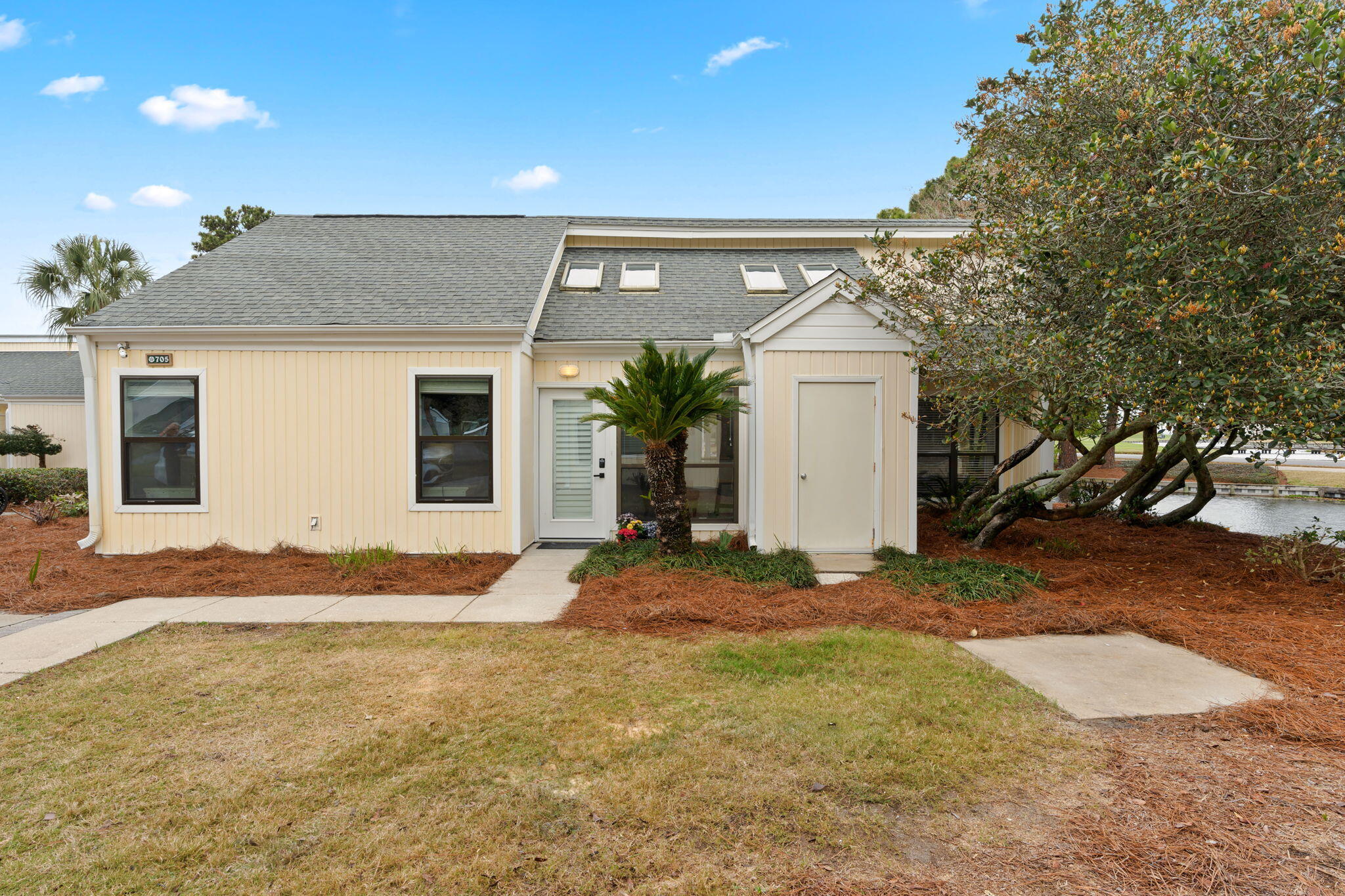 SANDPIPER VILLAGE CONDO - Residential