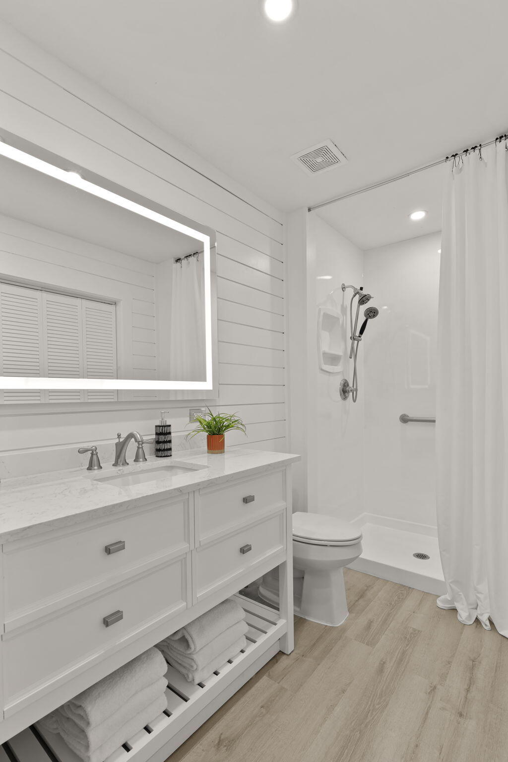 SANDPIPER VILLAGE CONDO - Residential