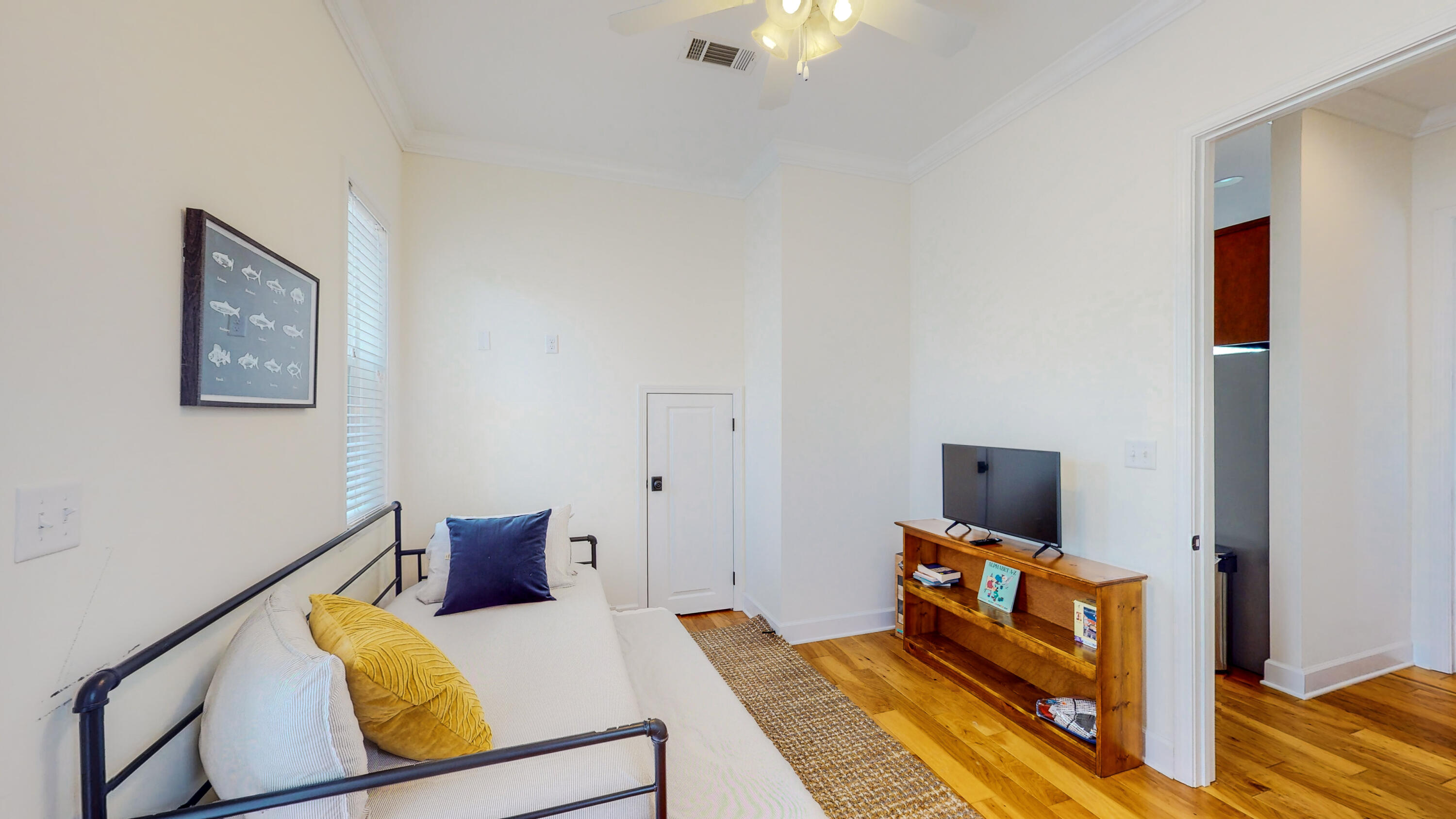 HIDDEN GROVE - Residential Lease