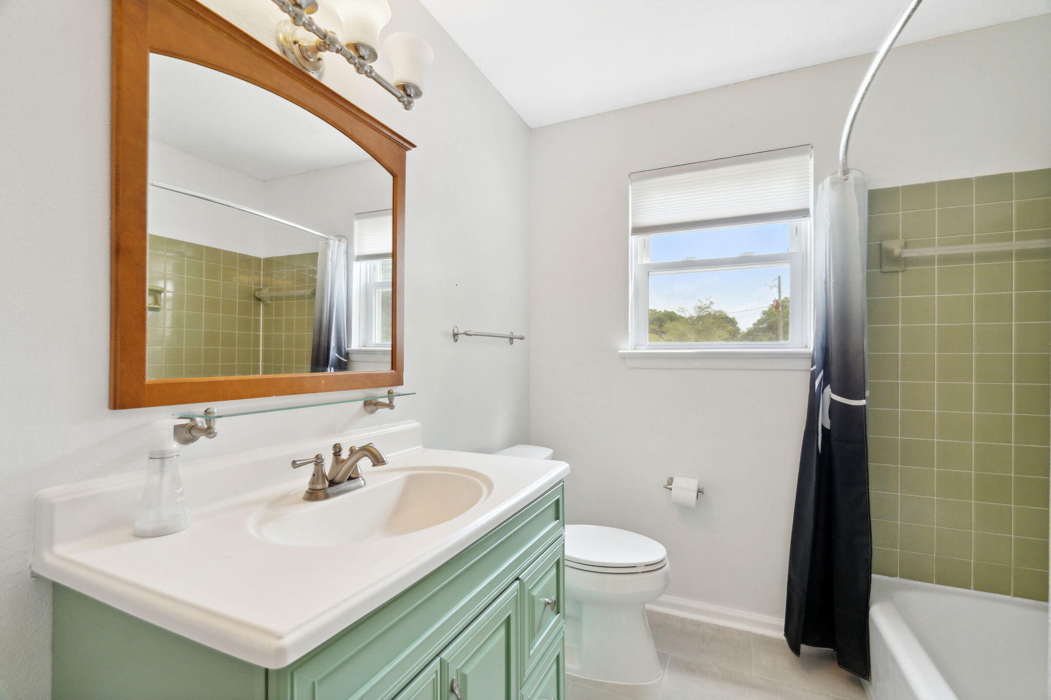 EASTWOOD 7TH ADDN - Residential