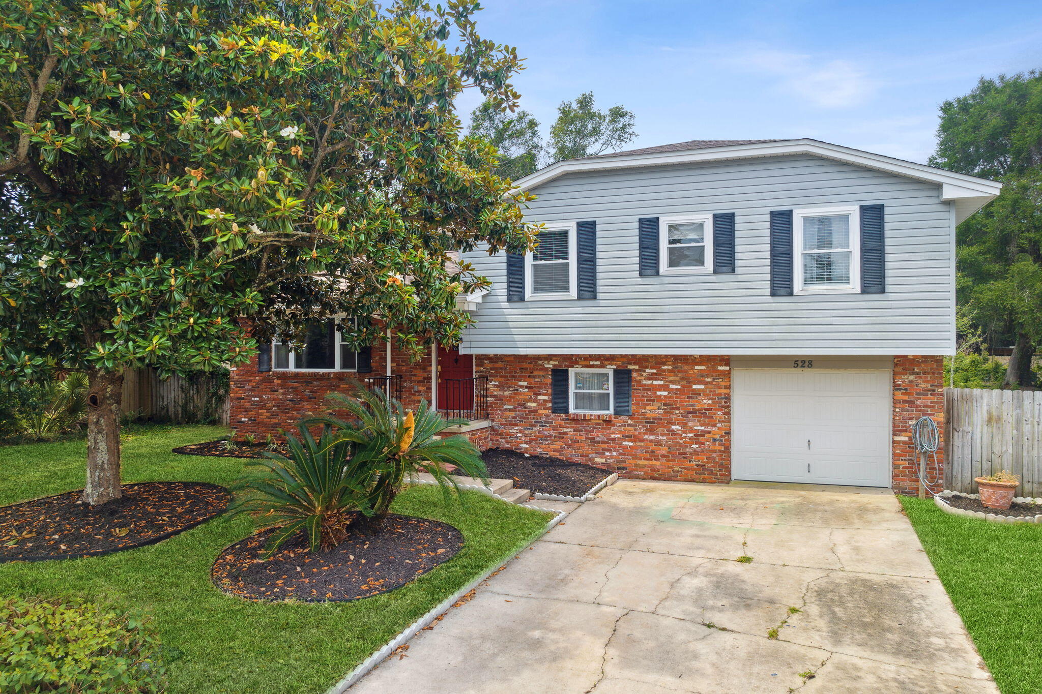 EASTWOOD 7TH ADDN - Residential