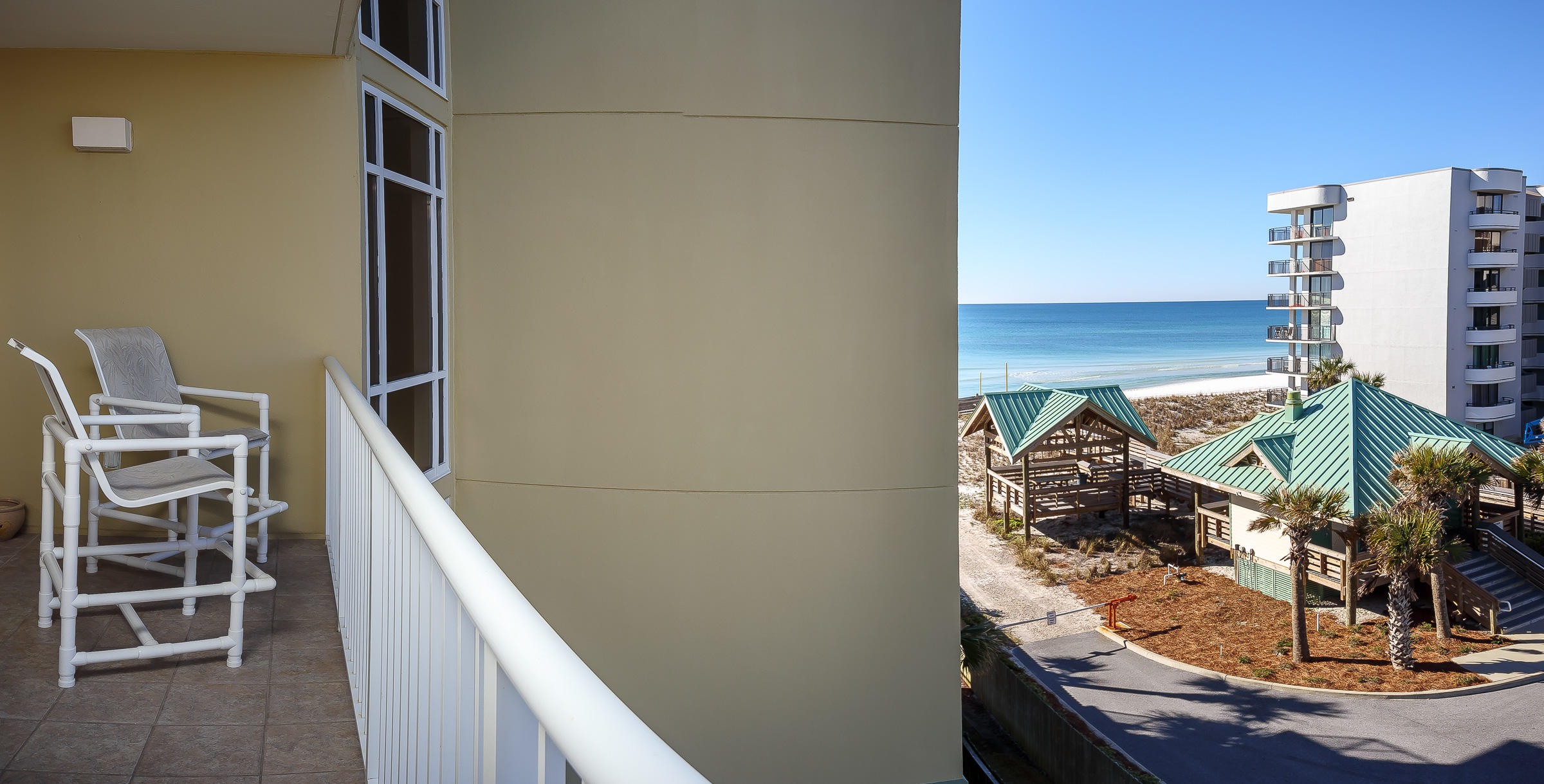 WATERS EDGE - Residential