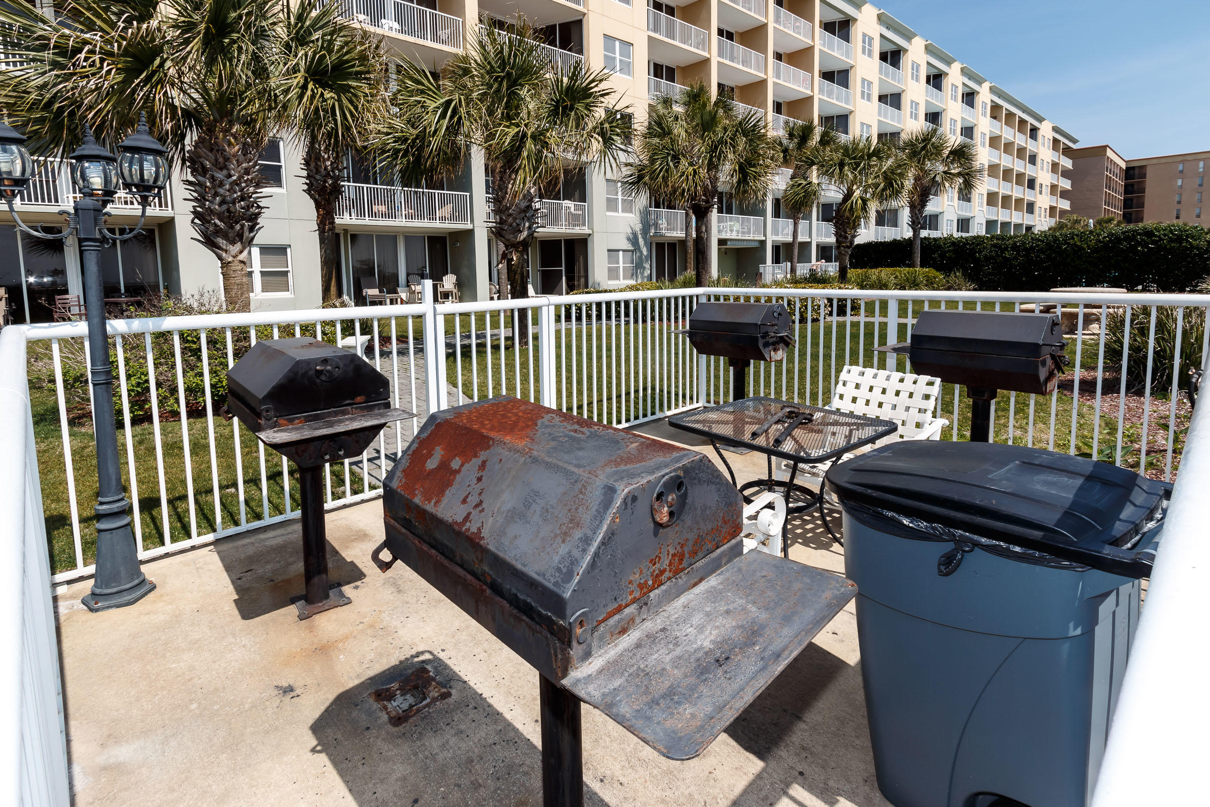 WATERS EDGE - Residential