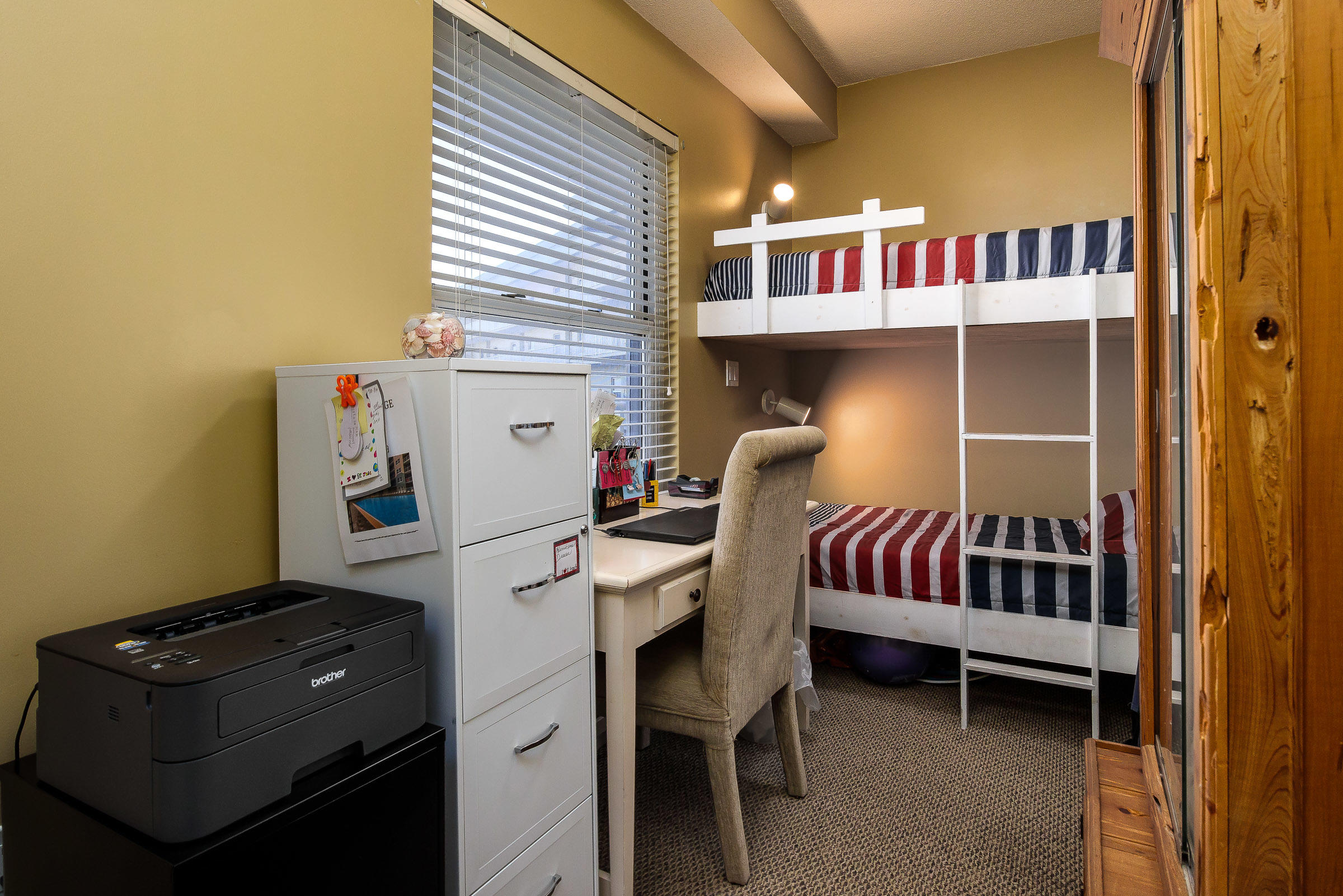 WATERS EDGE - Residential