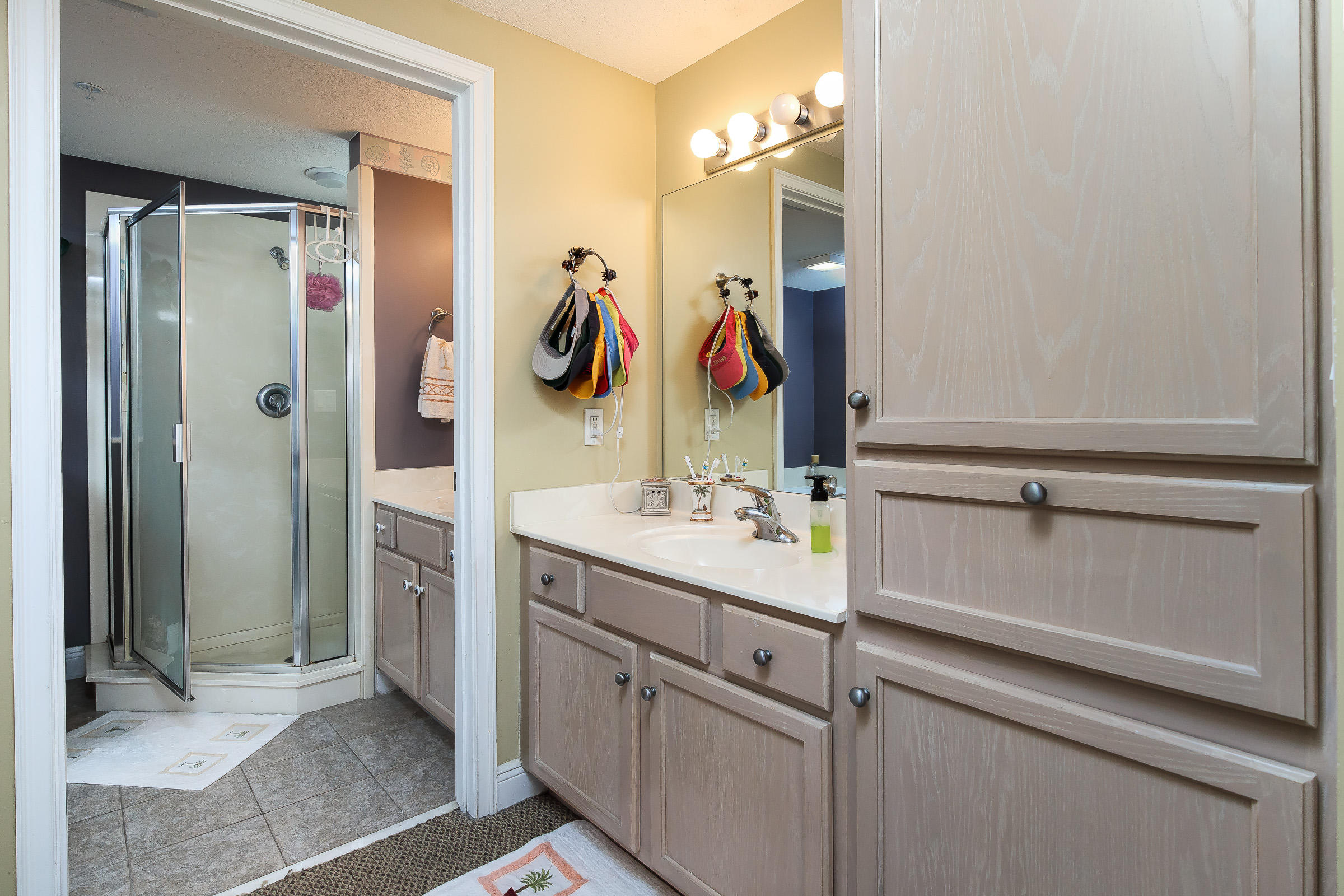 WATERS EDGE - Residential