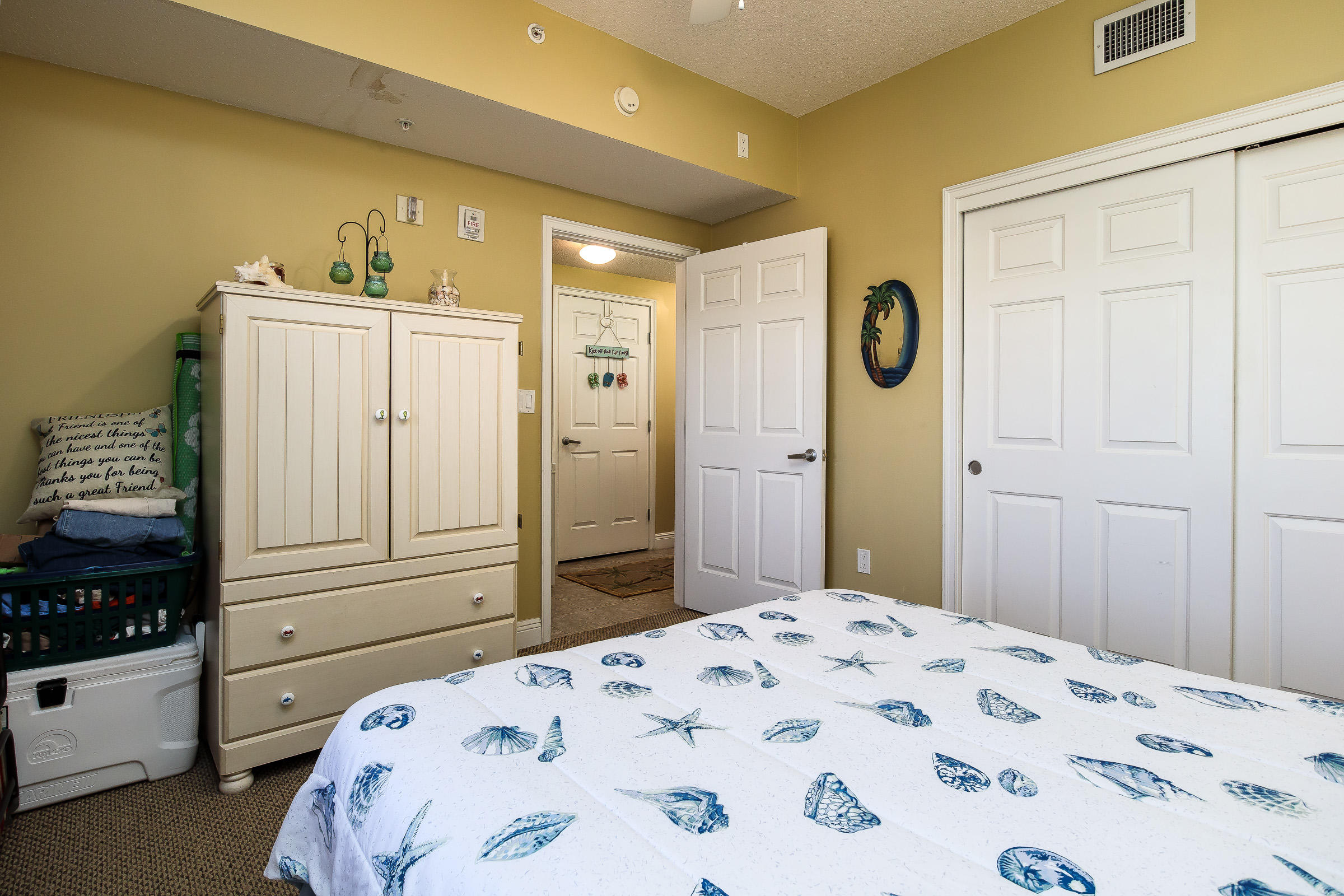 WATERS EDGE - Residential