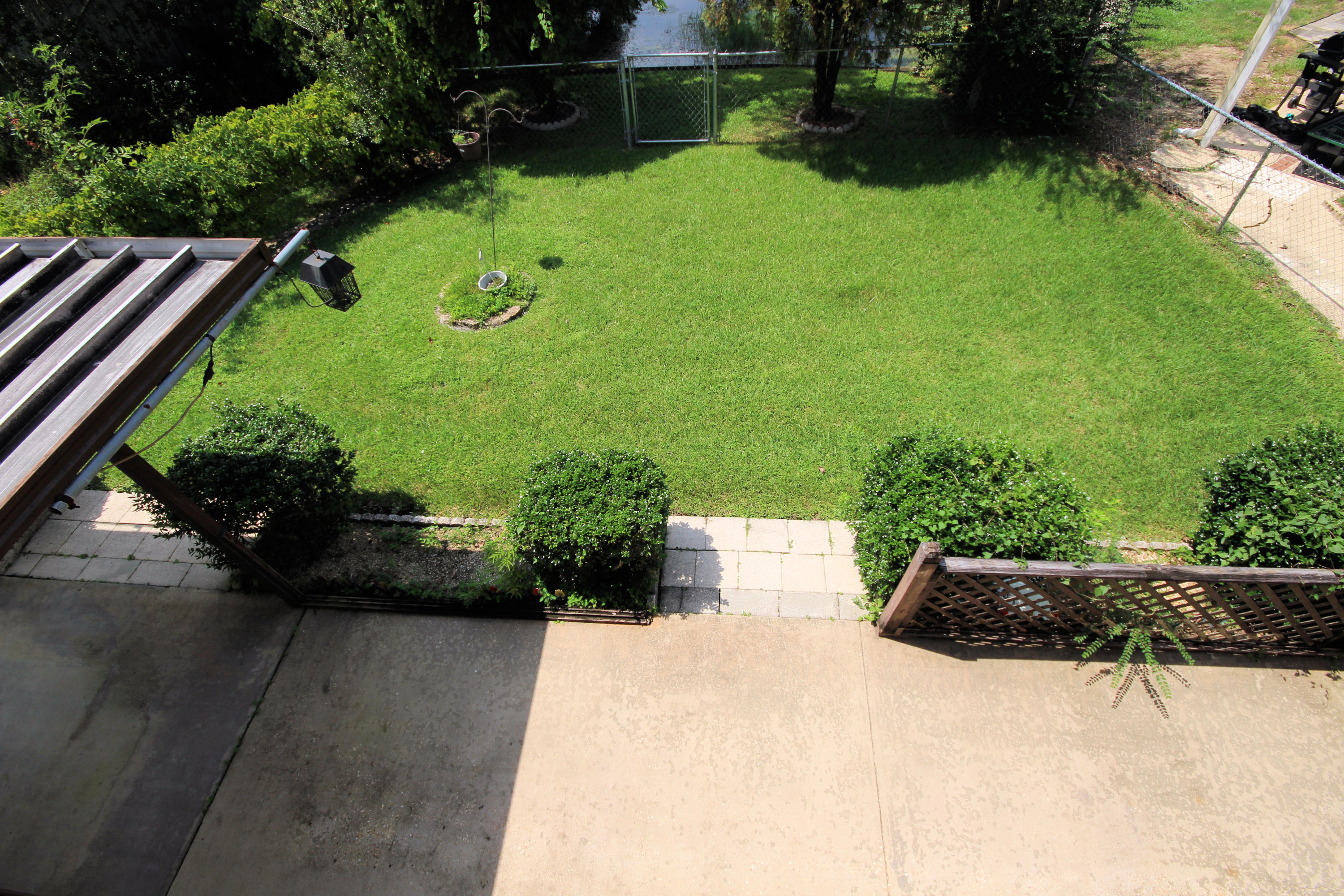 CRYSTAL LAKE ESTATES LOT 8 - Residential