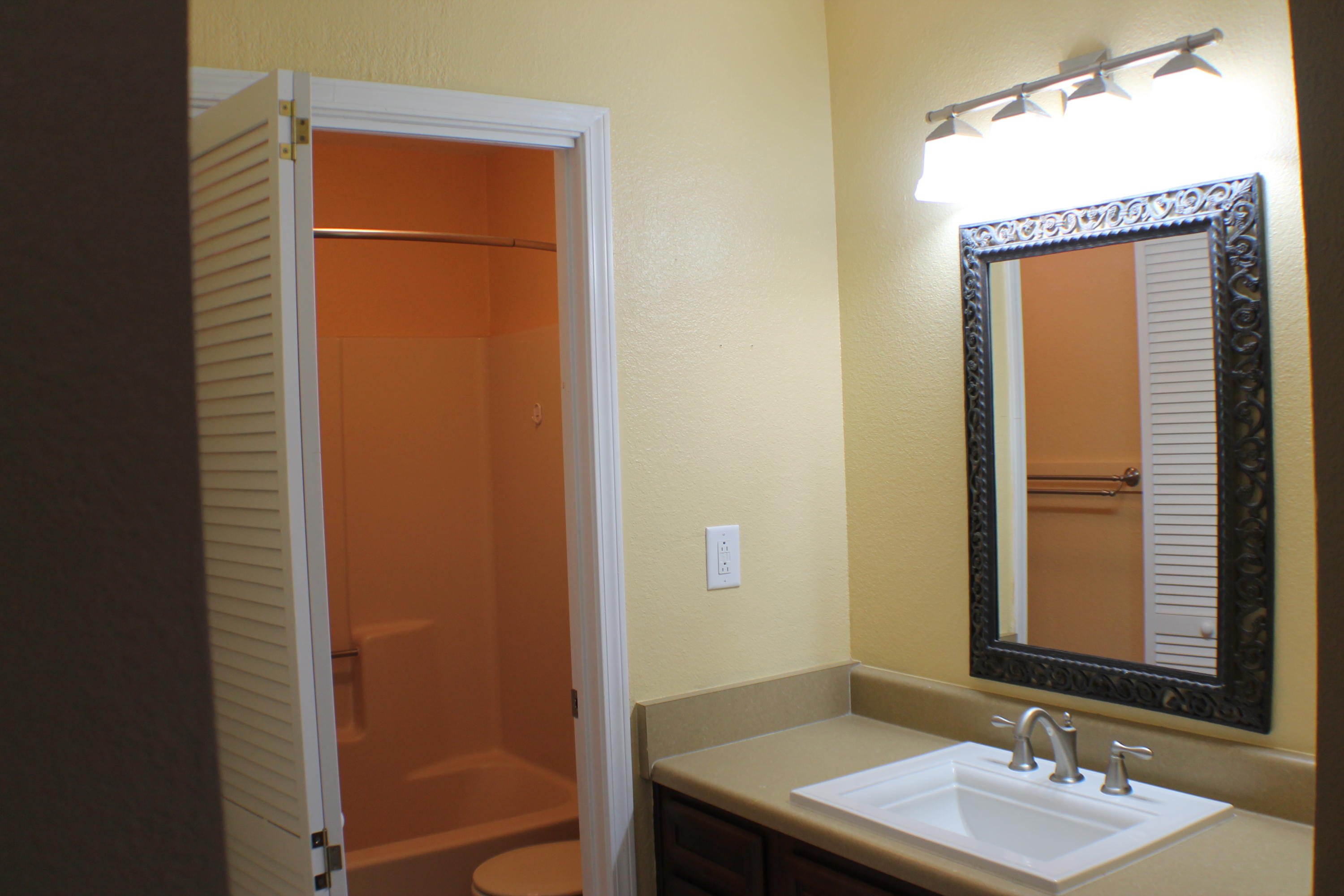 PAGE PLACE - Residential