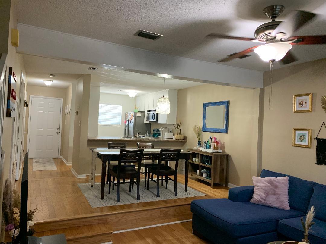 GARDEN VILLAS PH 1 unit 25 - Residential