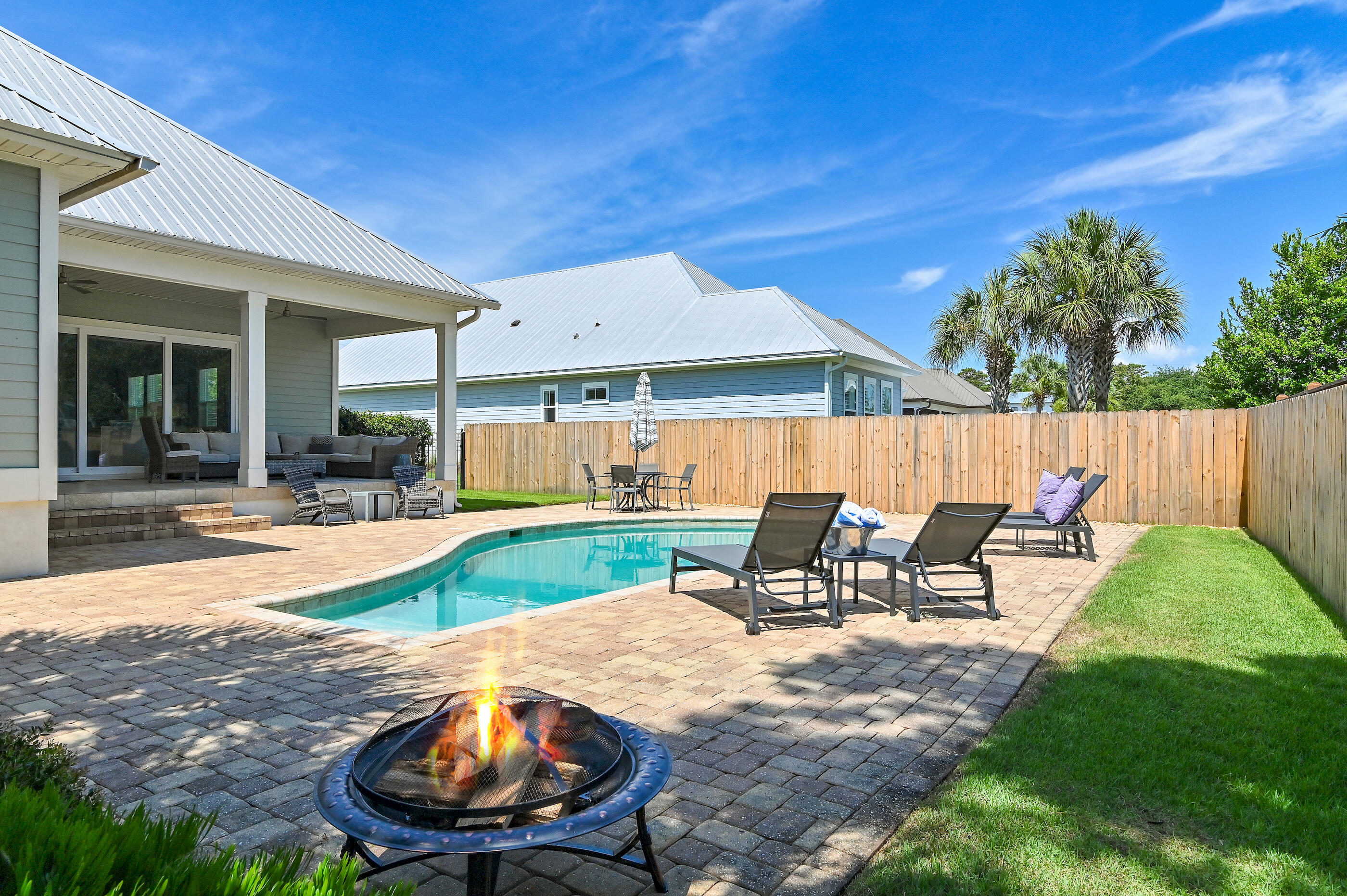GULFVIEW HEIGHTS 1ST ADDN - Residential