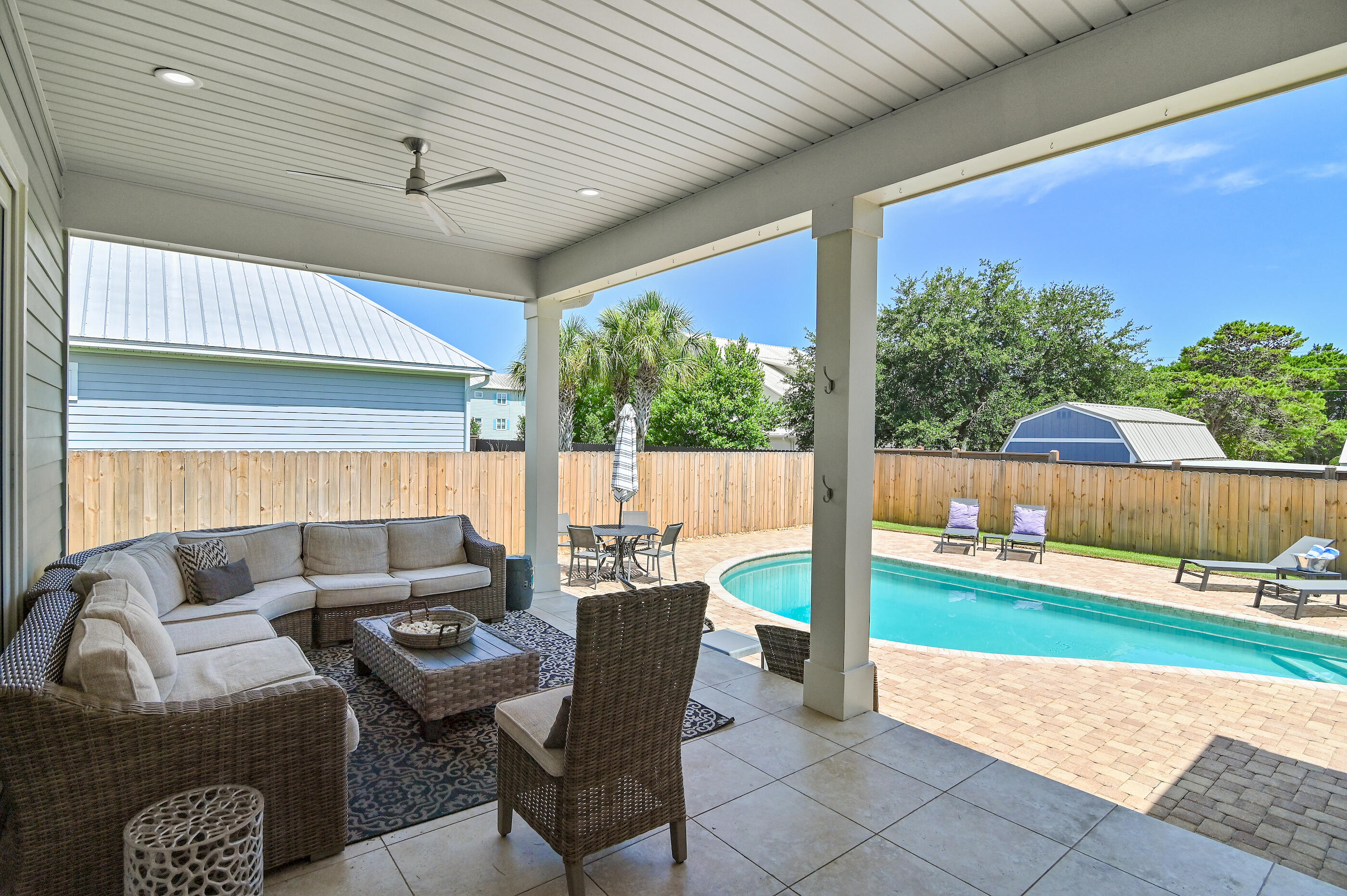 GULFVIEW HEIGHTS 1ST ADDN - Residential