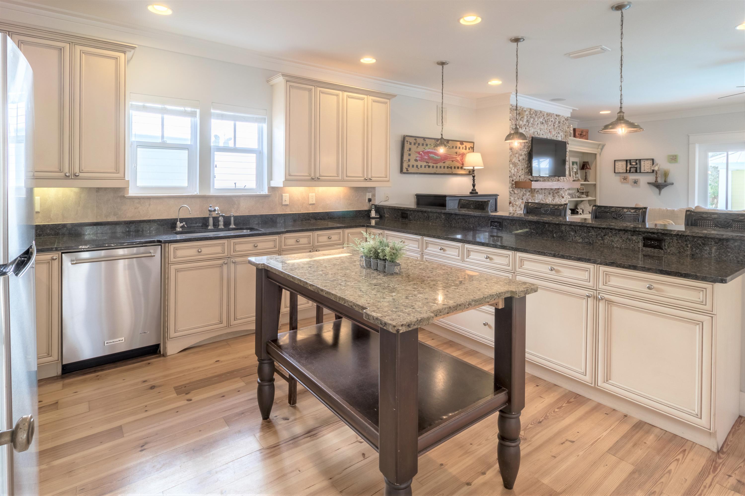 CRYSTAL BEACH - Residential