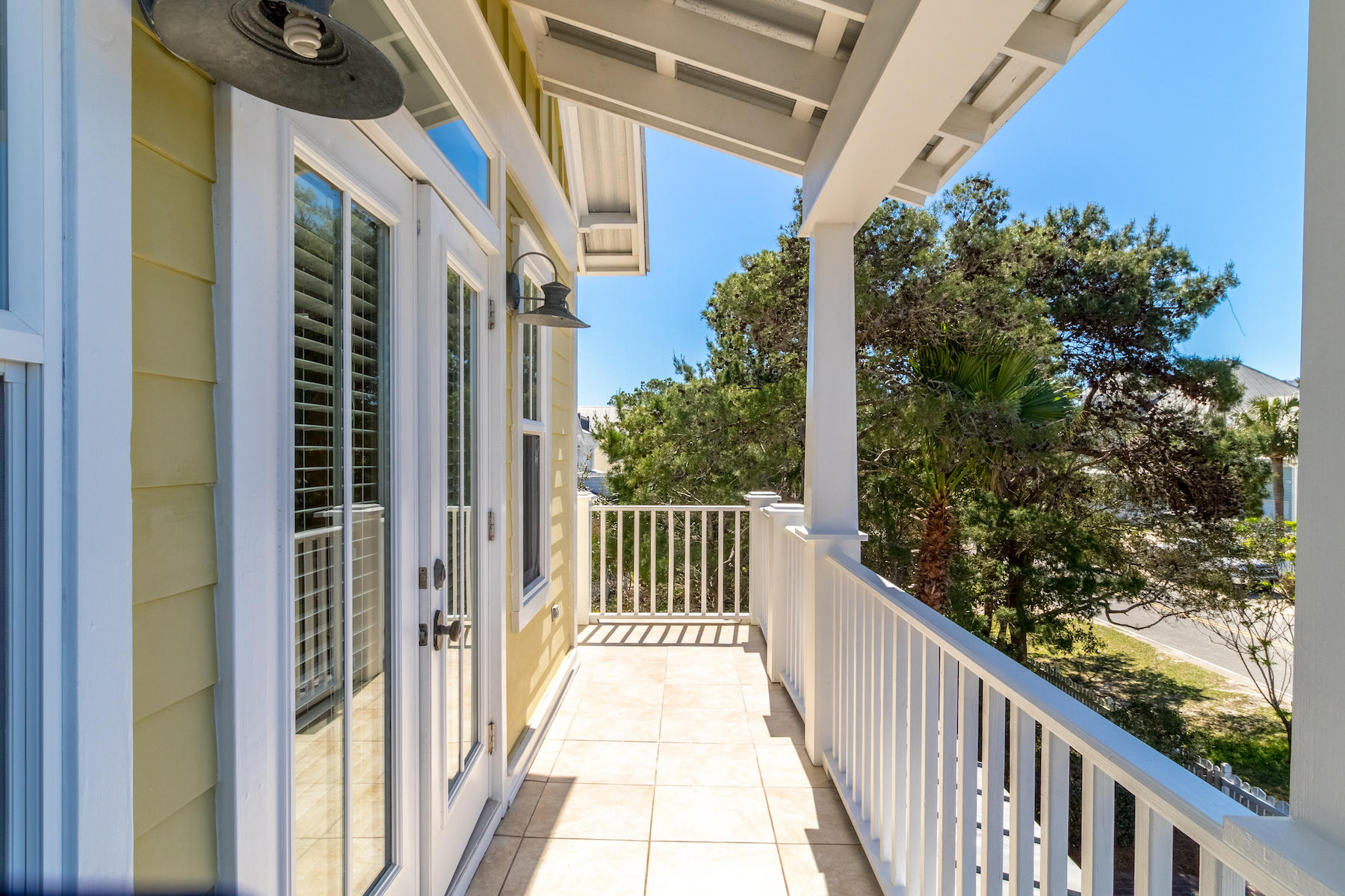 CRYSTAL BEACH - Residential