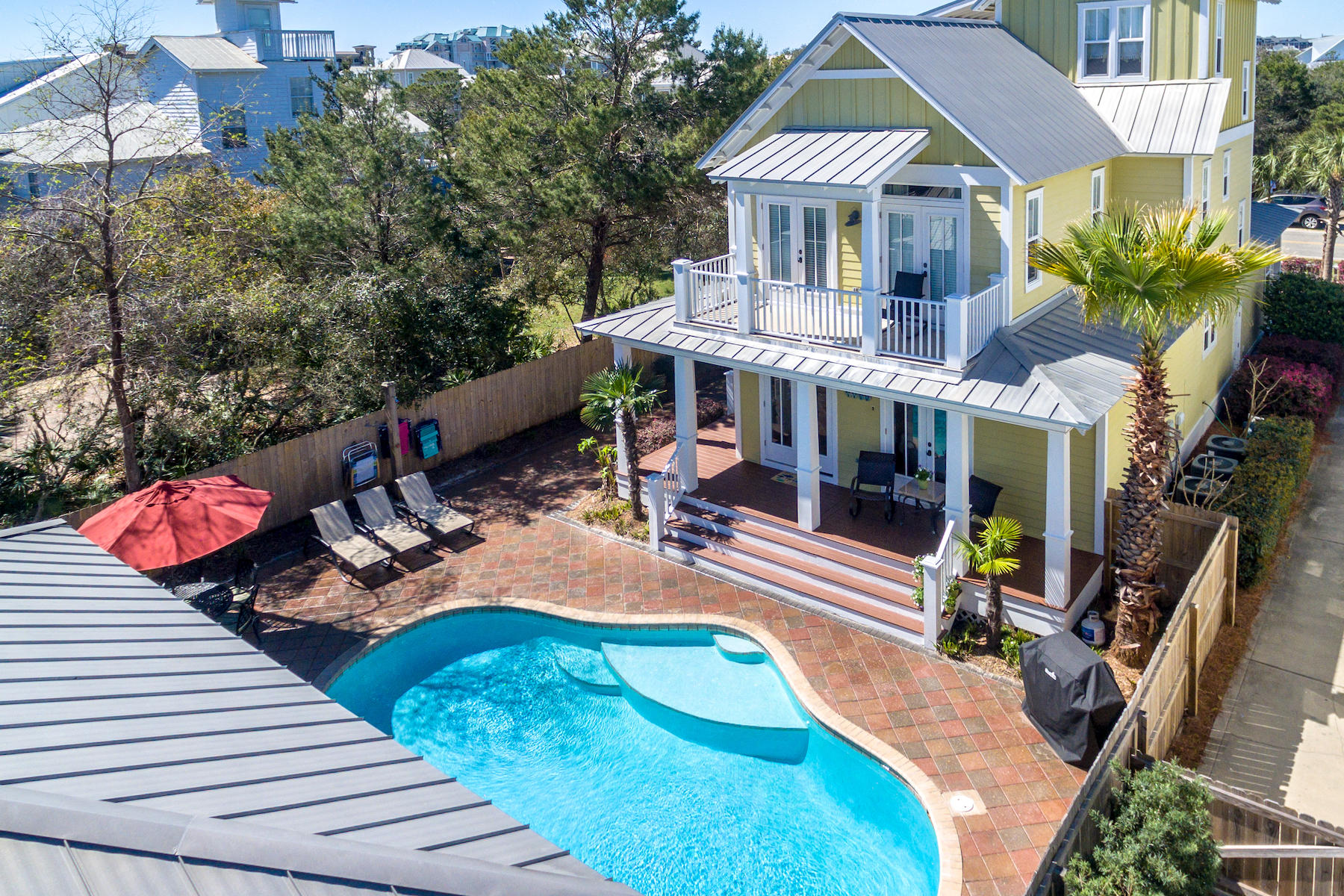 CRYSTAL BEACH - Residential