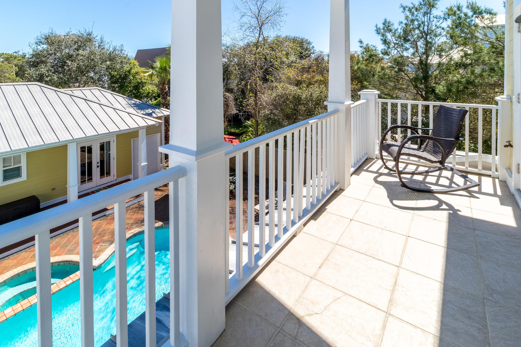 CRYSTAL BEACH - Residential