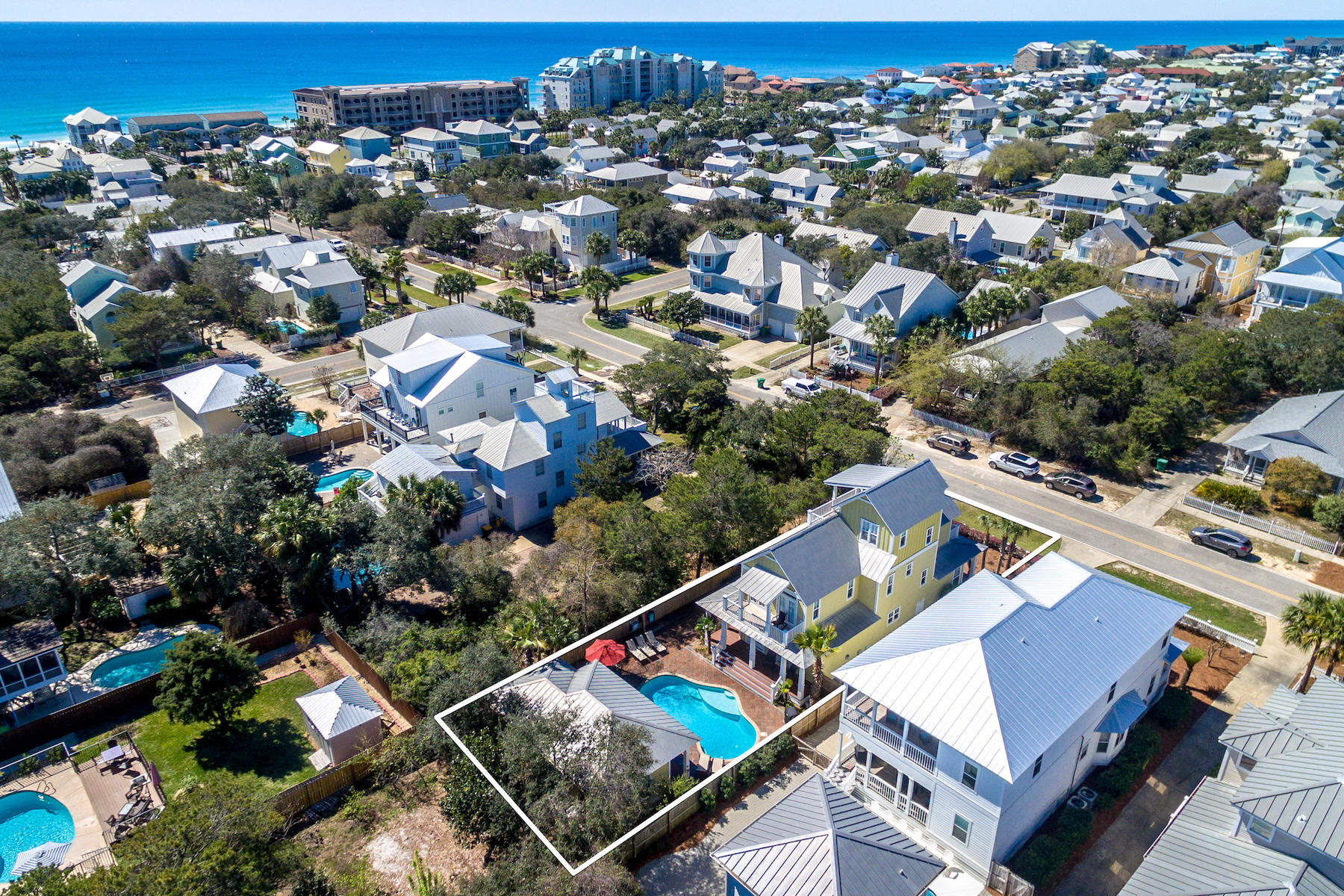 CRYSTAL BEACH - Residential