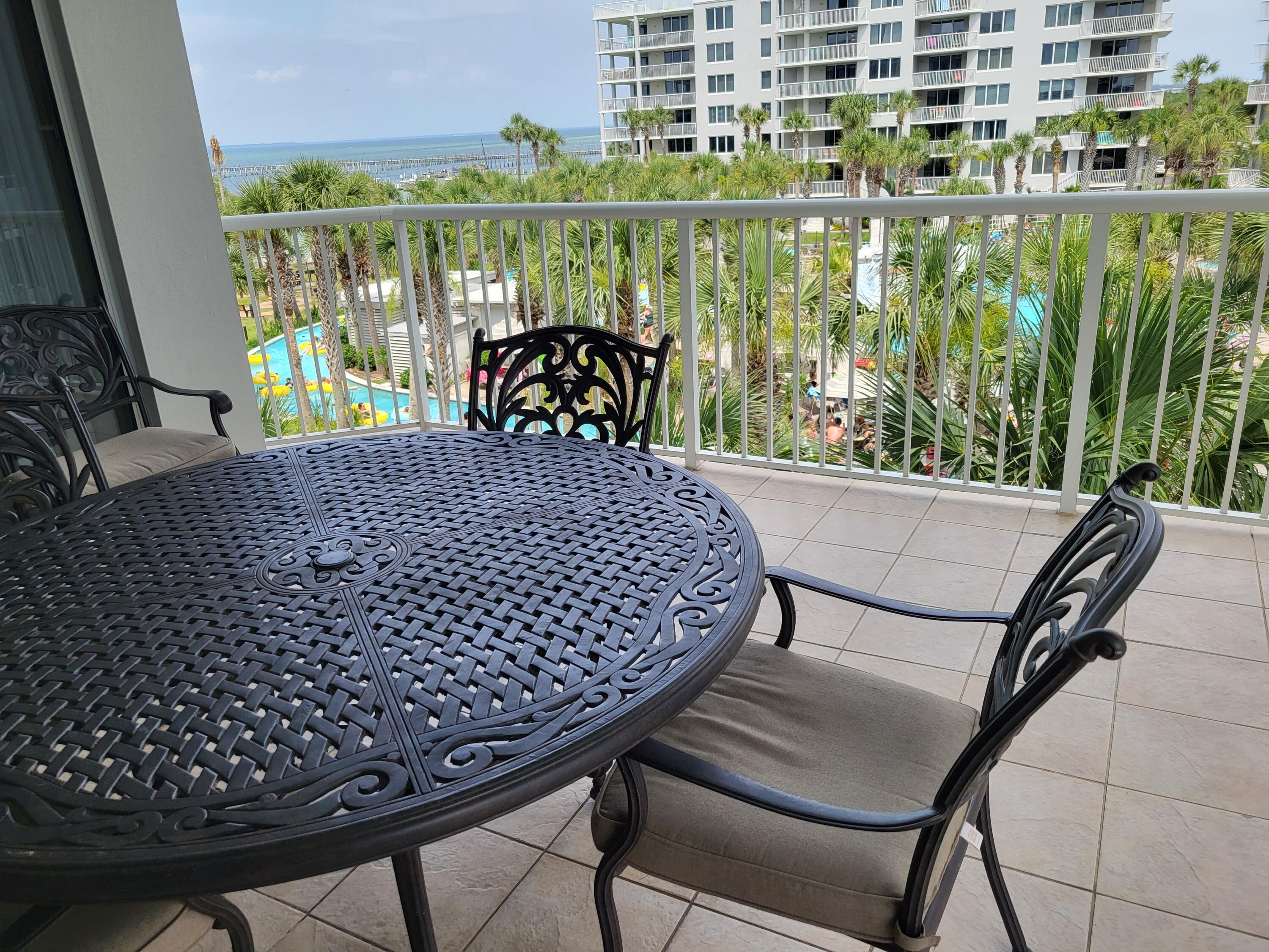 WELCOME to beautiful Destin West, a jewel on Okaloosa Island!!! Destin West offers multiple pools on both, Bay and Gulf side. Bayside also offers Lazy River, Waterfall pool, 2 hot tubs and Private pool for Heron owners/guests ONLY, Marina with boat slips available for rent. There is a Skywalk over Hwy 98 for safety and easy access to the Gulfside and the Gulf of Mexico. Unit 409 is a beautiful END unit, which means it has 2 BALCONIES , WRAPAROUND balcony and EXTRA window that allows more natural light. Great rental!!! COME and take a look!!!
