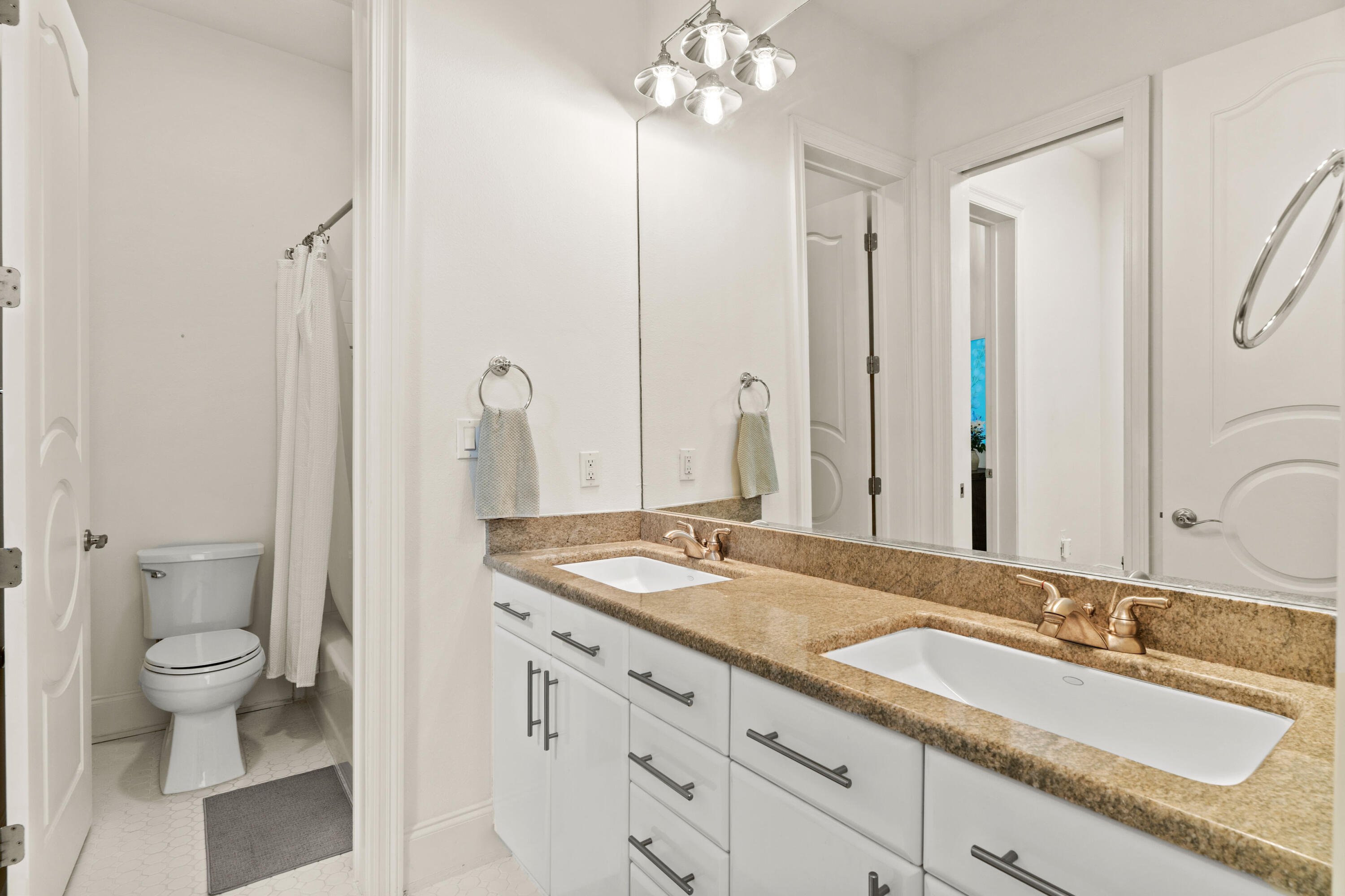 REGATTA BAY PH 2 - Residential