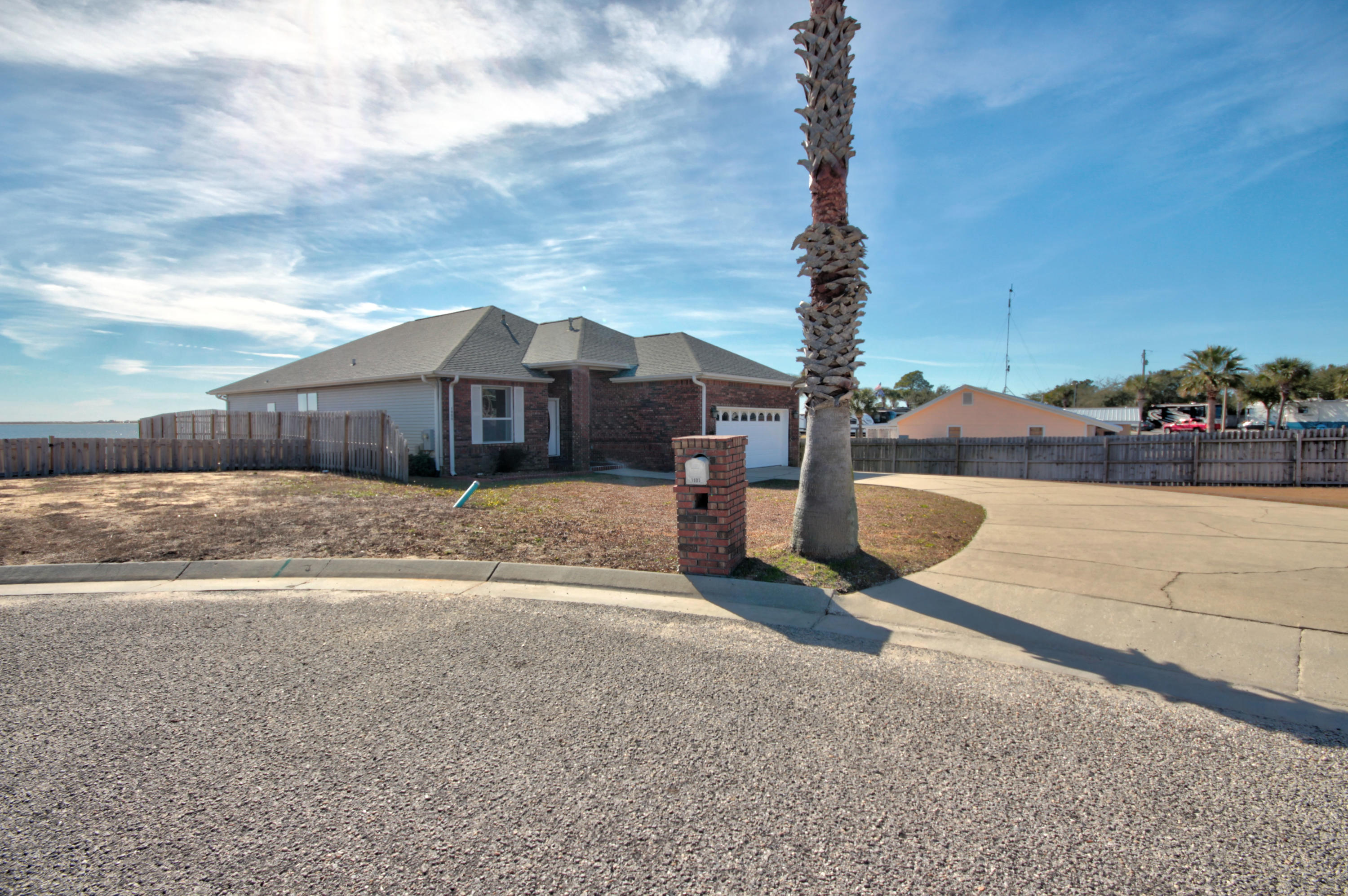 SANDY DUNES - Residential