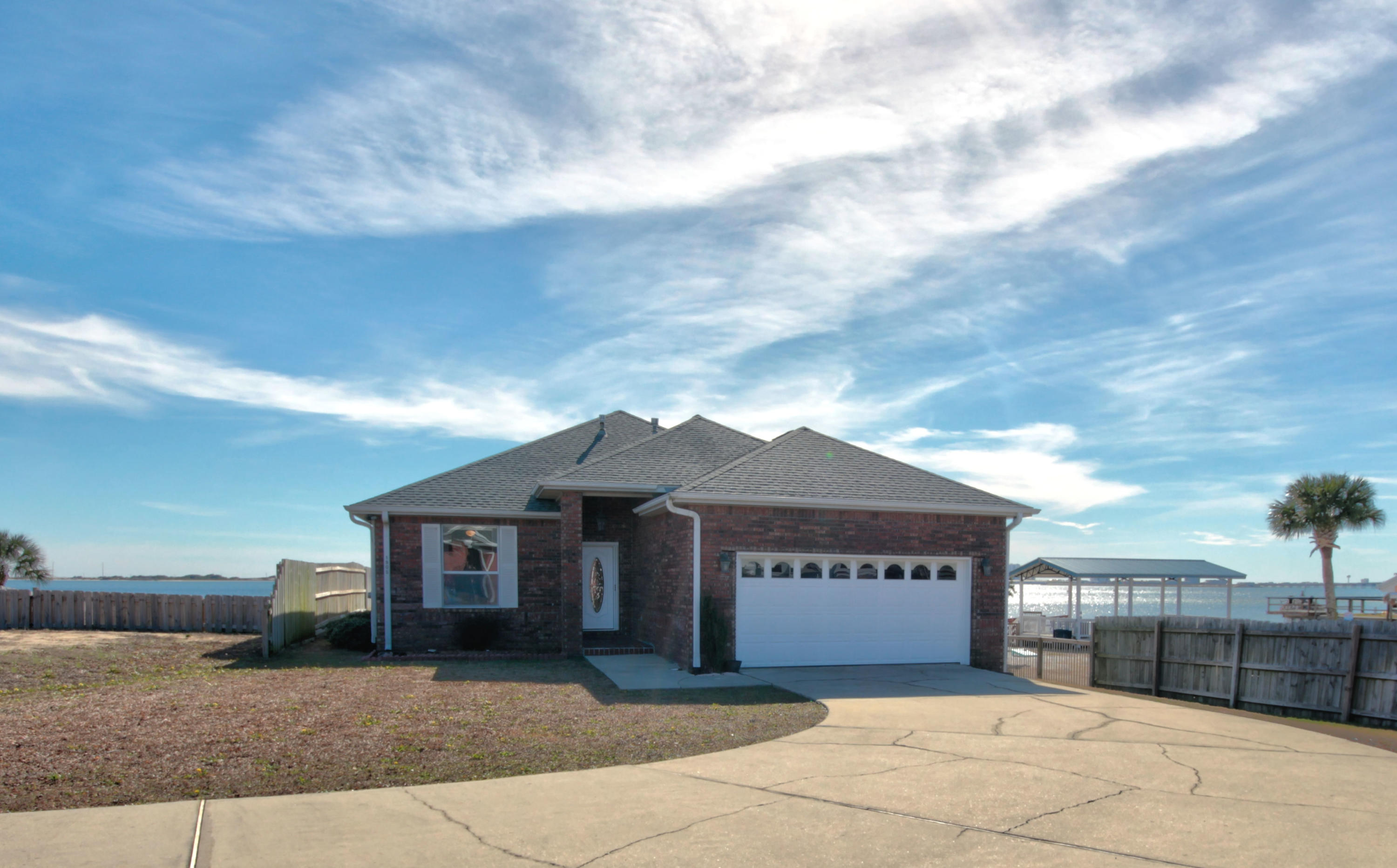 SANDY DUNES - Residential