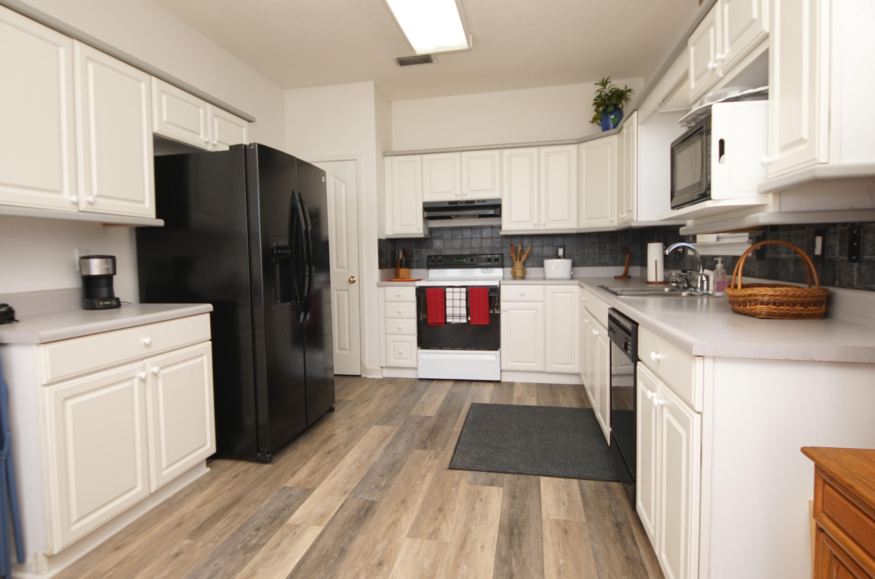 SANDY DUNES - Residential