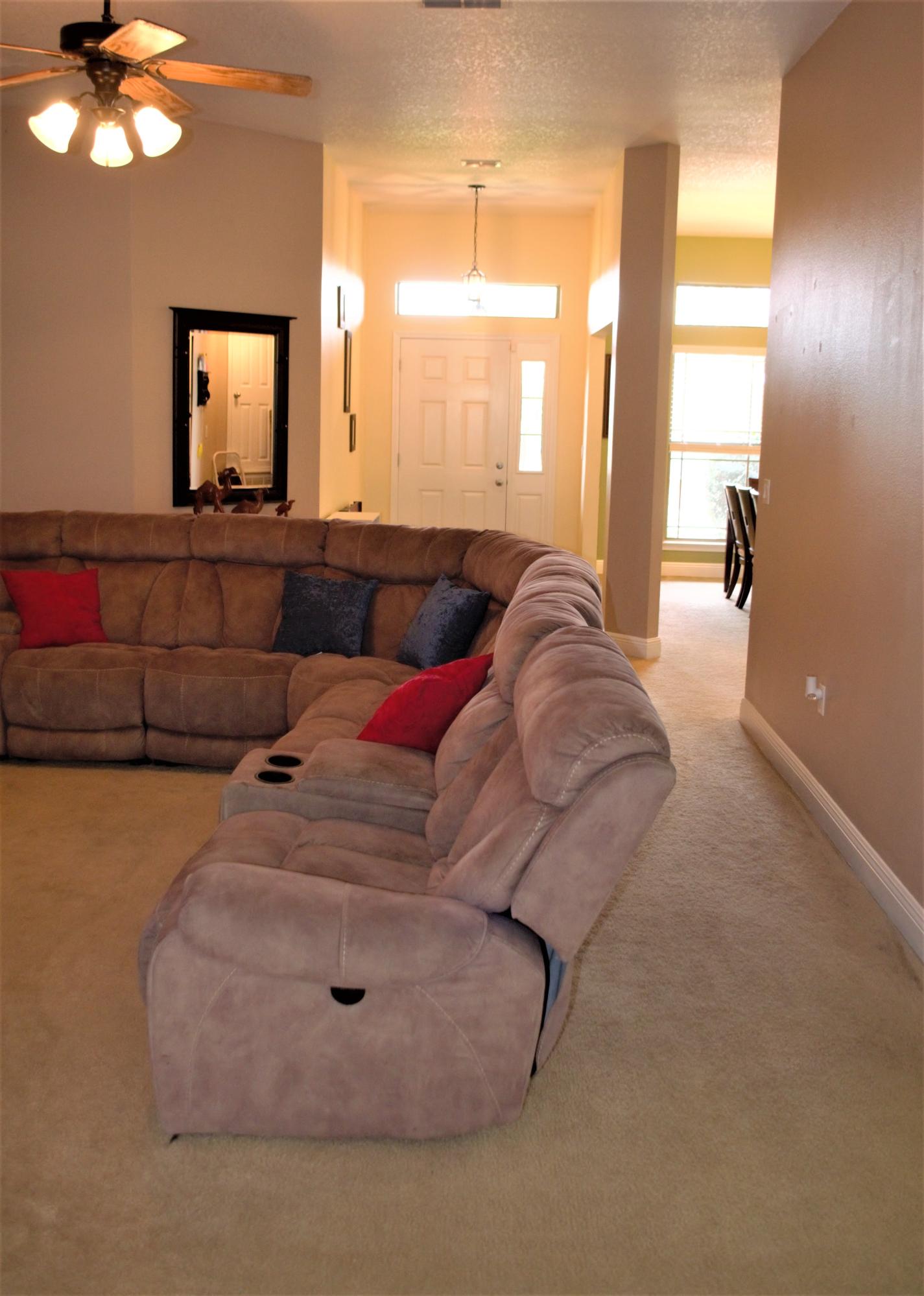 SILVER SPRINGS EST - Residential