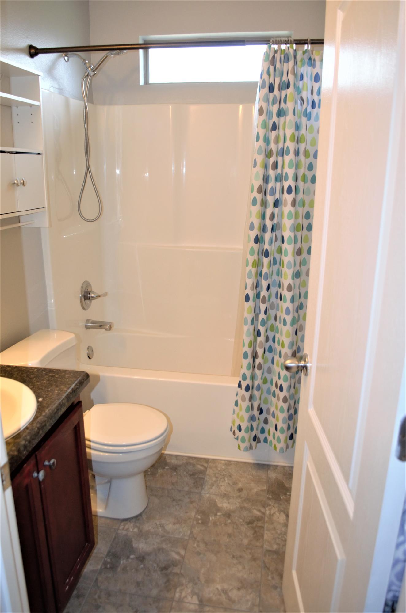 SILVER SPRINGS EST - Residential