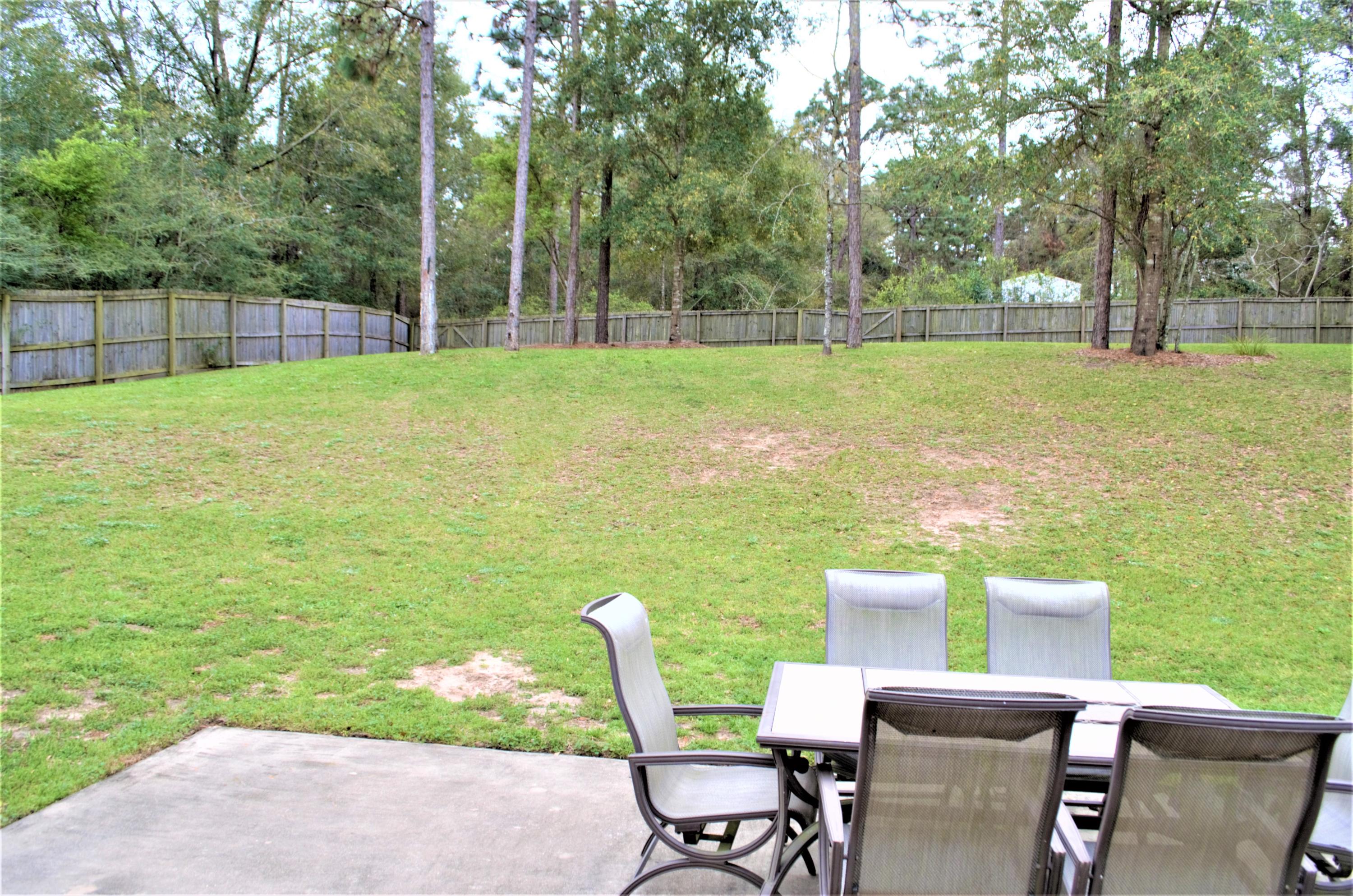 SILVER SPRINGS EST - Residential