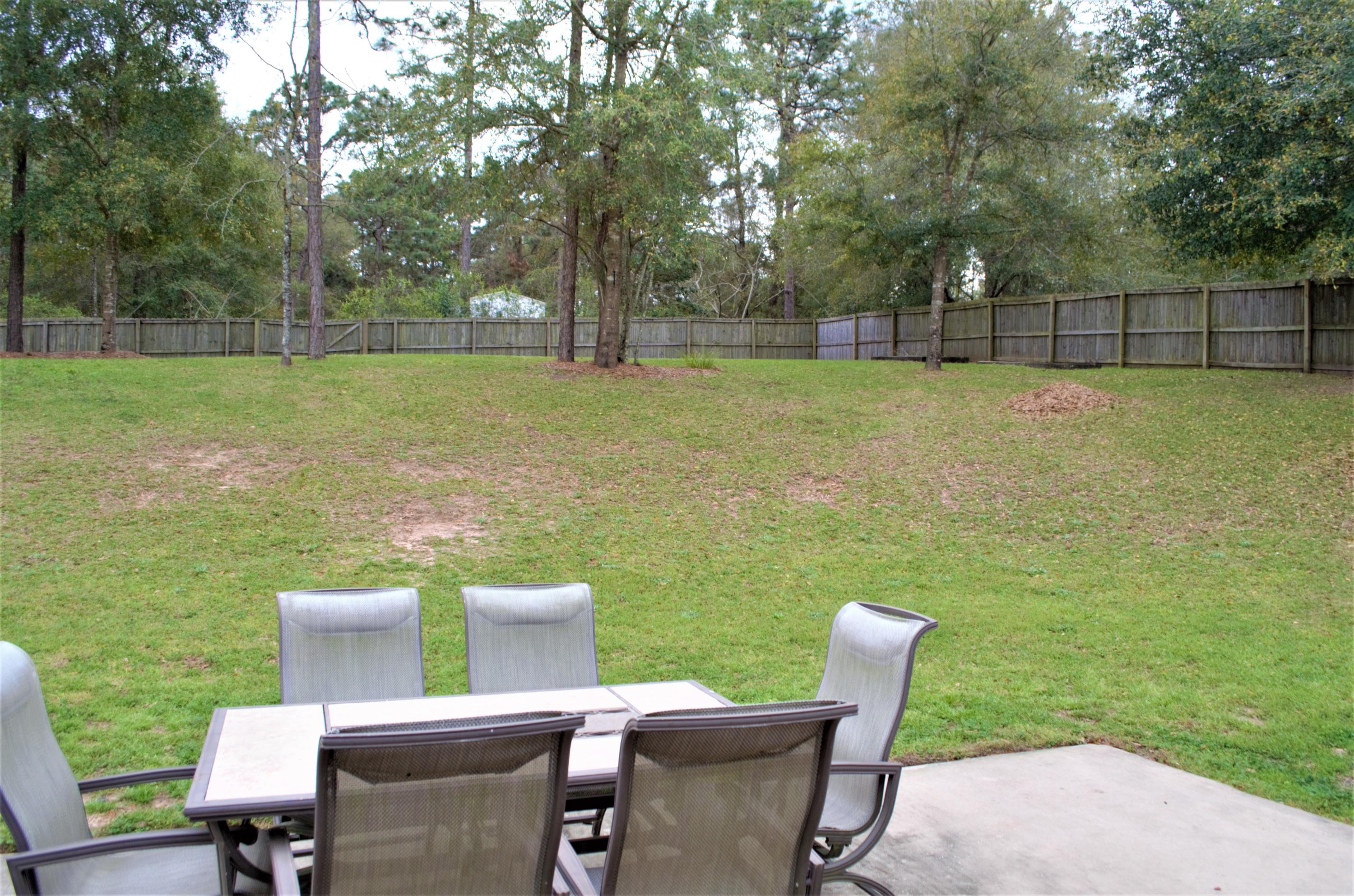 SILVER SPRINGS EST - Residential