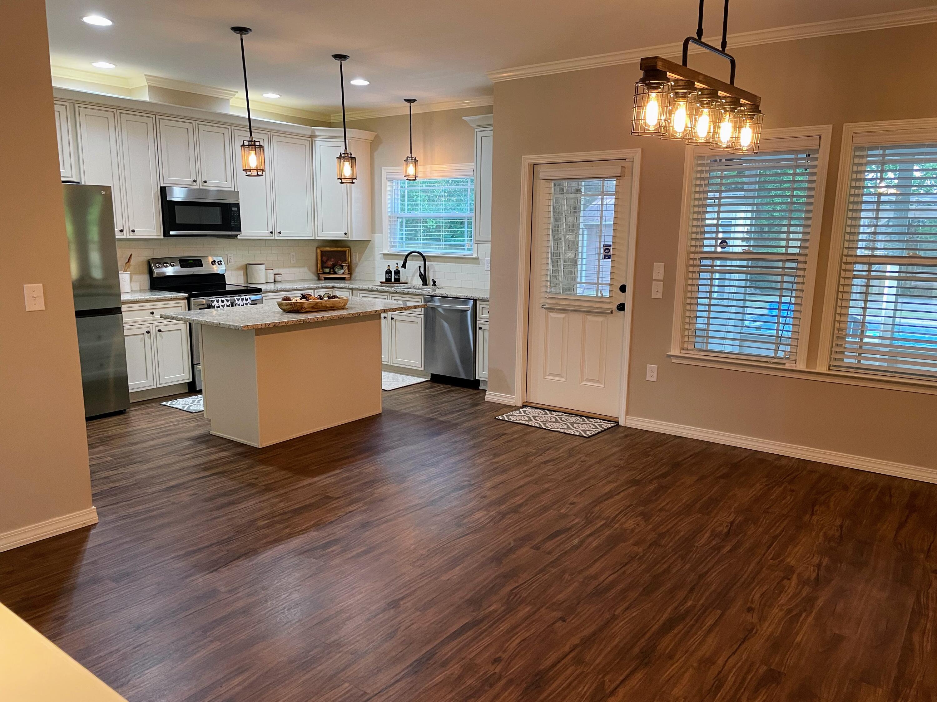 HIGHLAND PARK - Residential