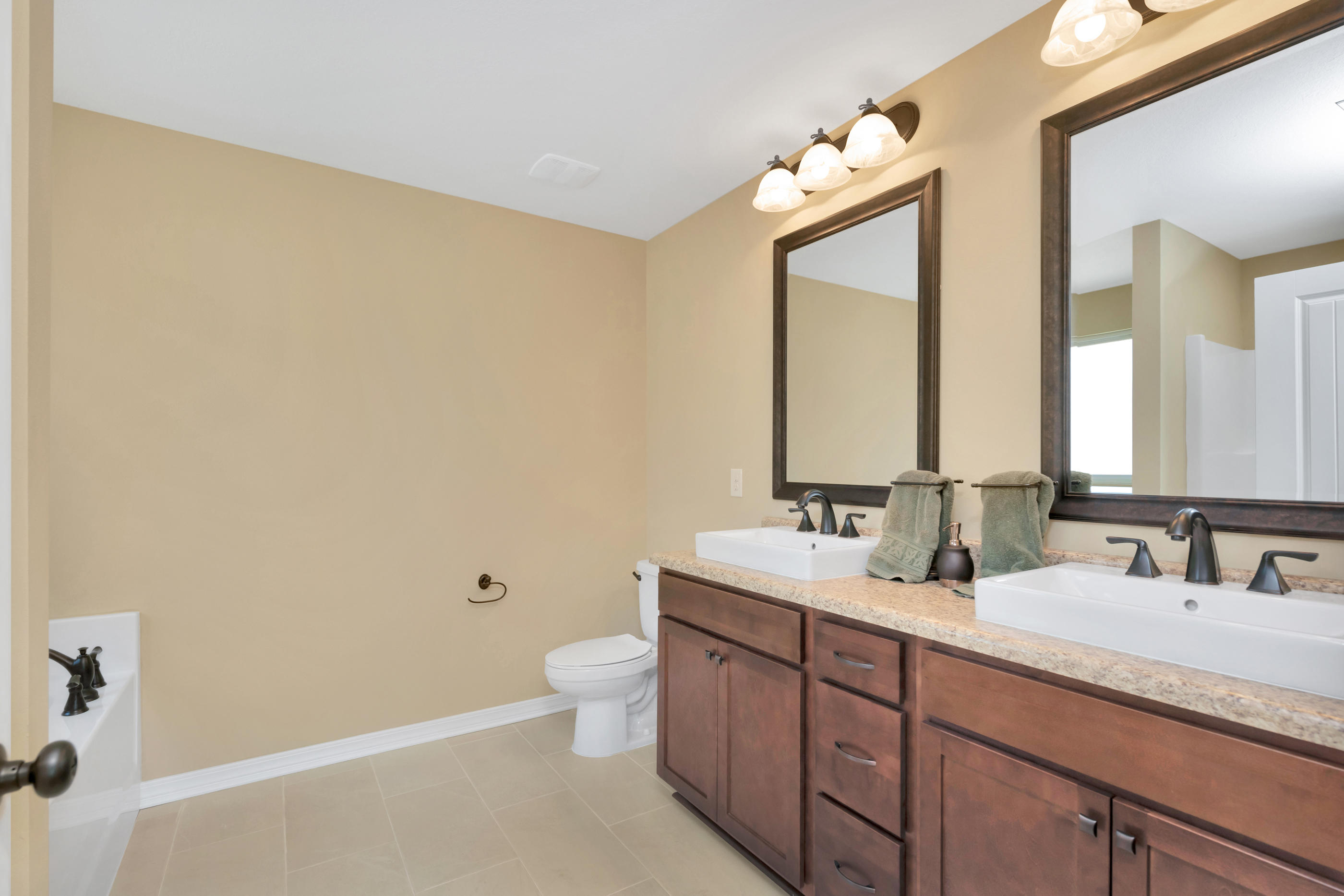 STILLWELL ESTATES - Residential