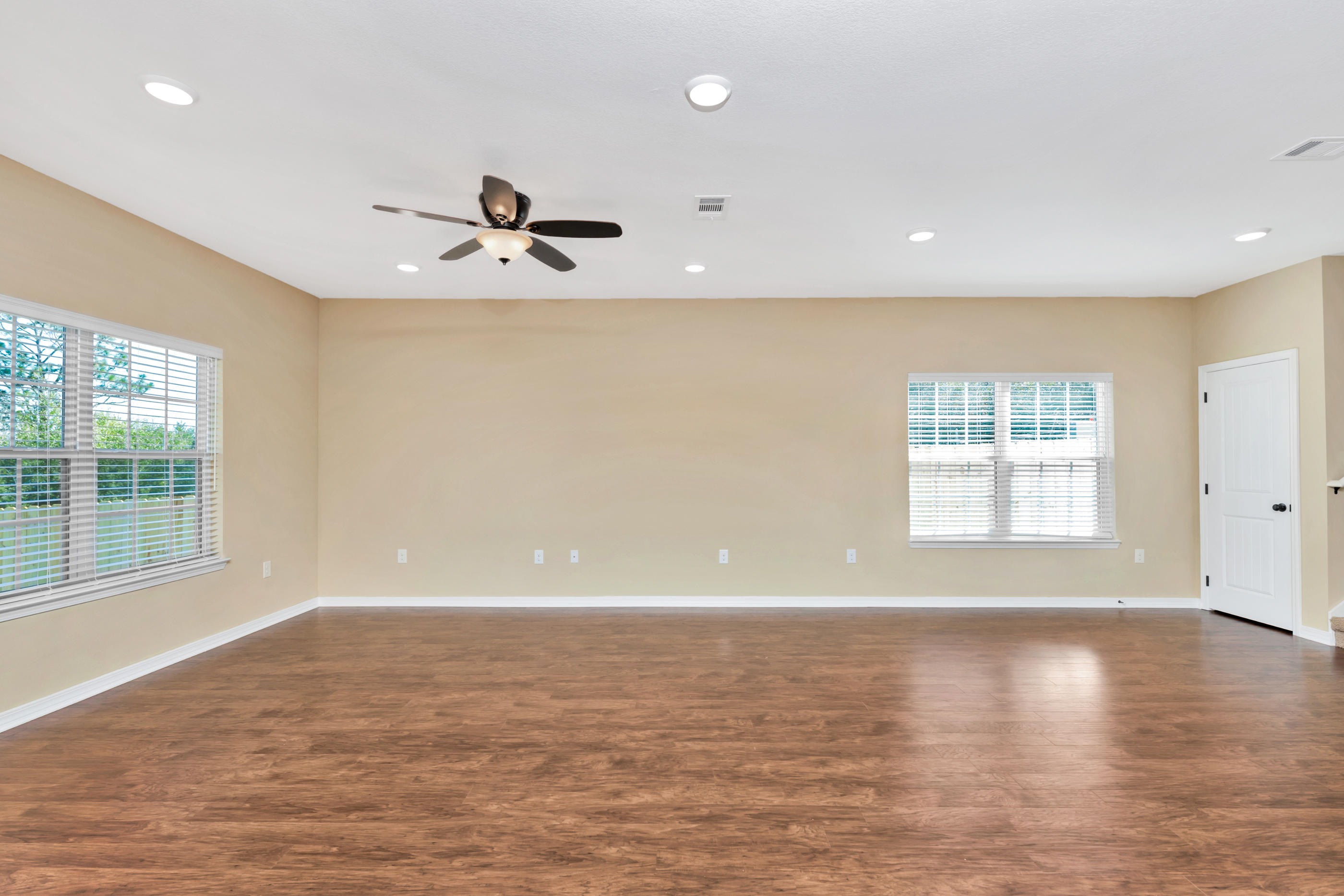 STILLWELL ESTATES - Residential