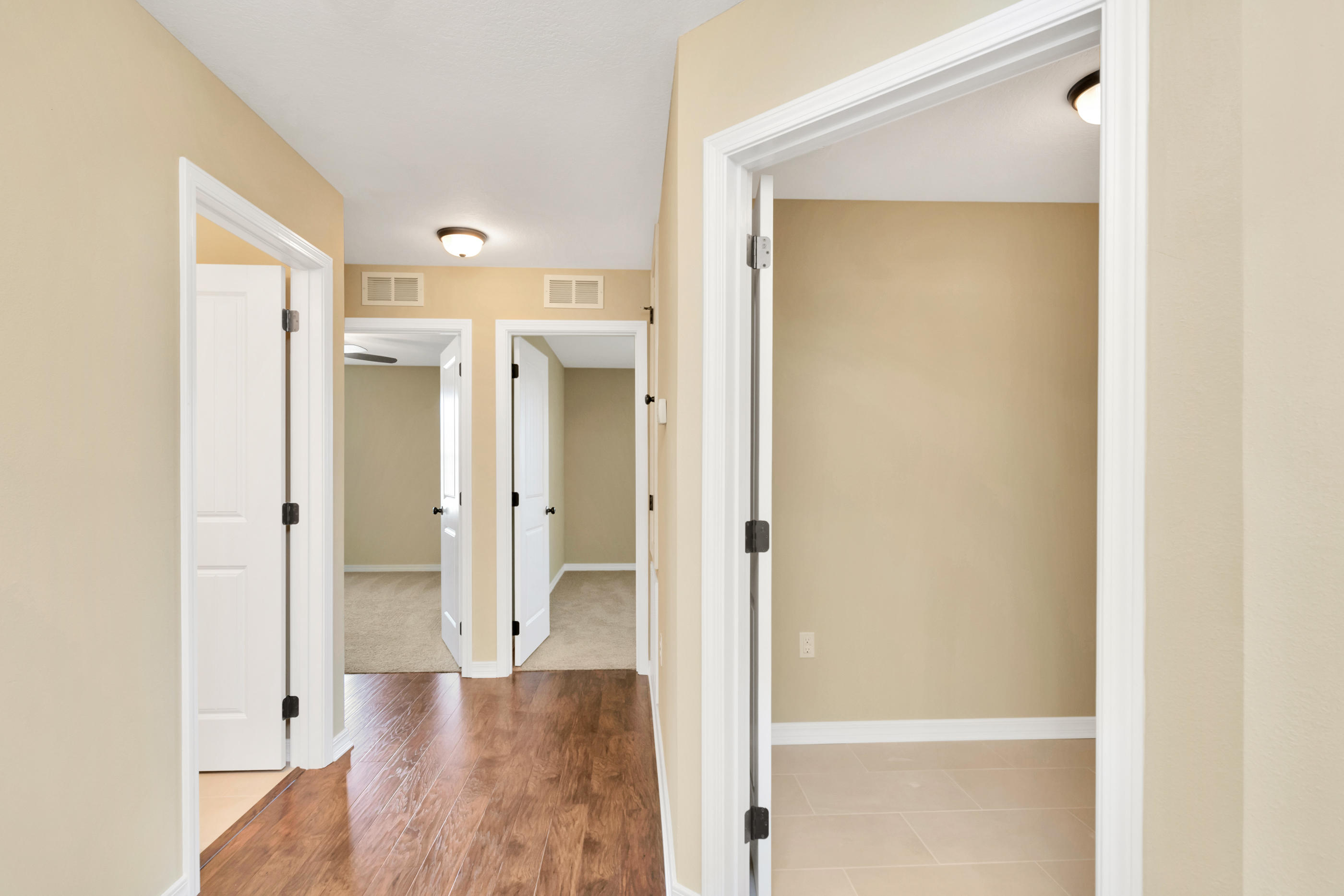 STILLWELL ESTATES - Residential