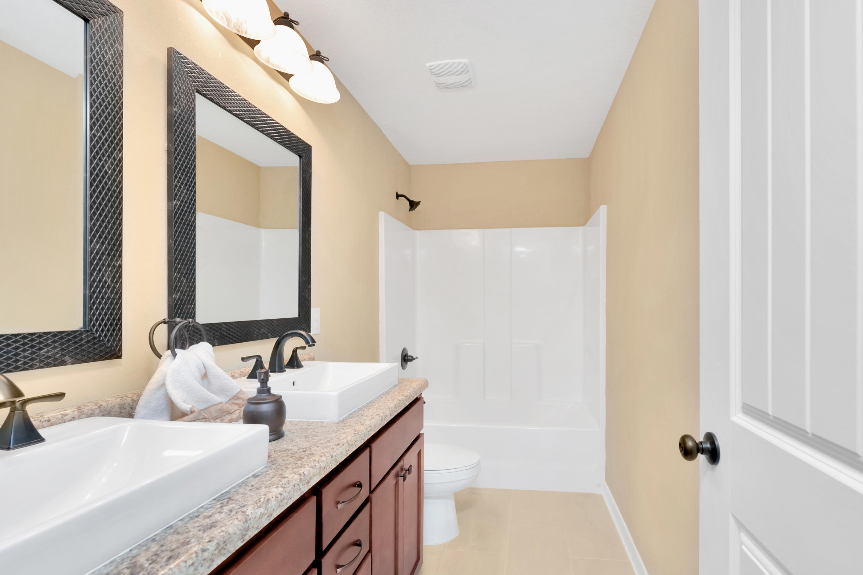 STILLWELL ESTATES - Residential