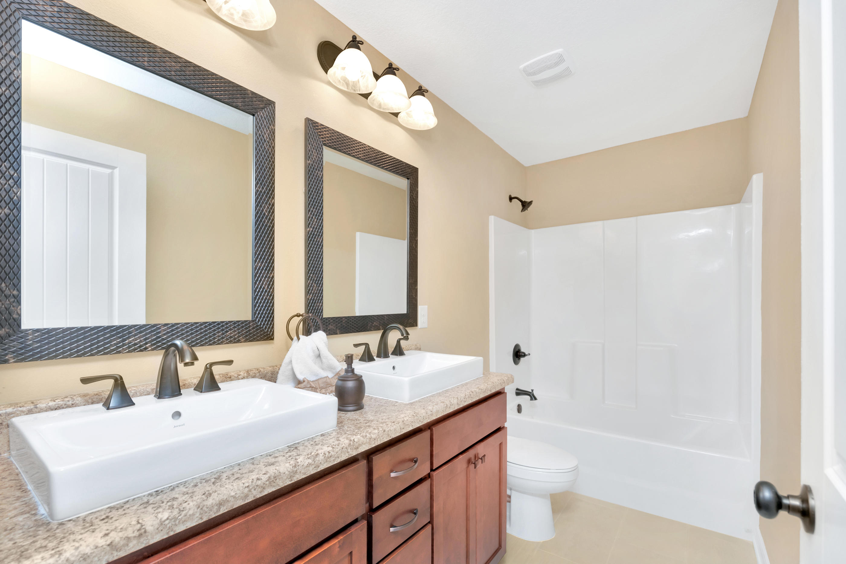 STILLWELL ESTATES - Residential