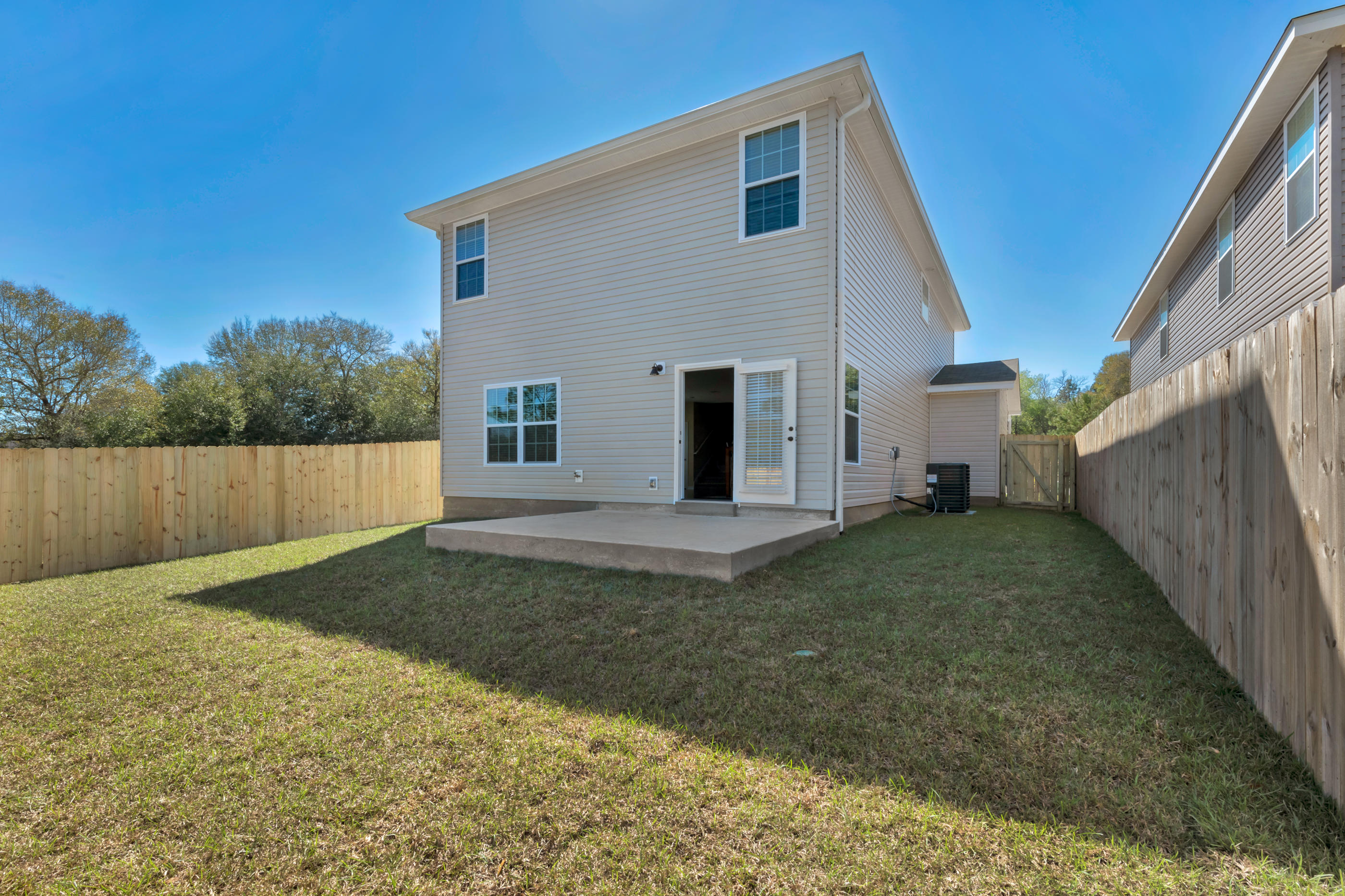 STILLWELL ESTATES - Residential