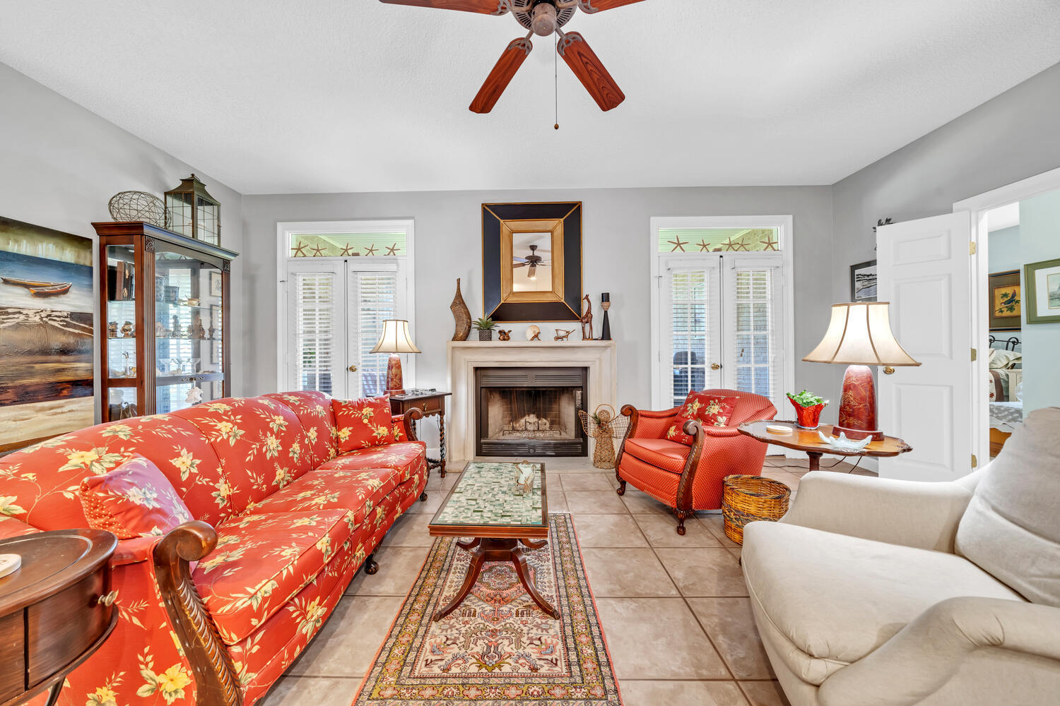 Escada S/D - Residential