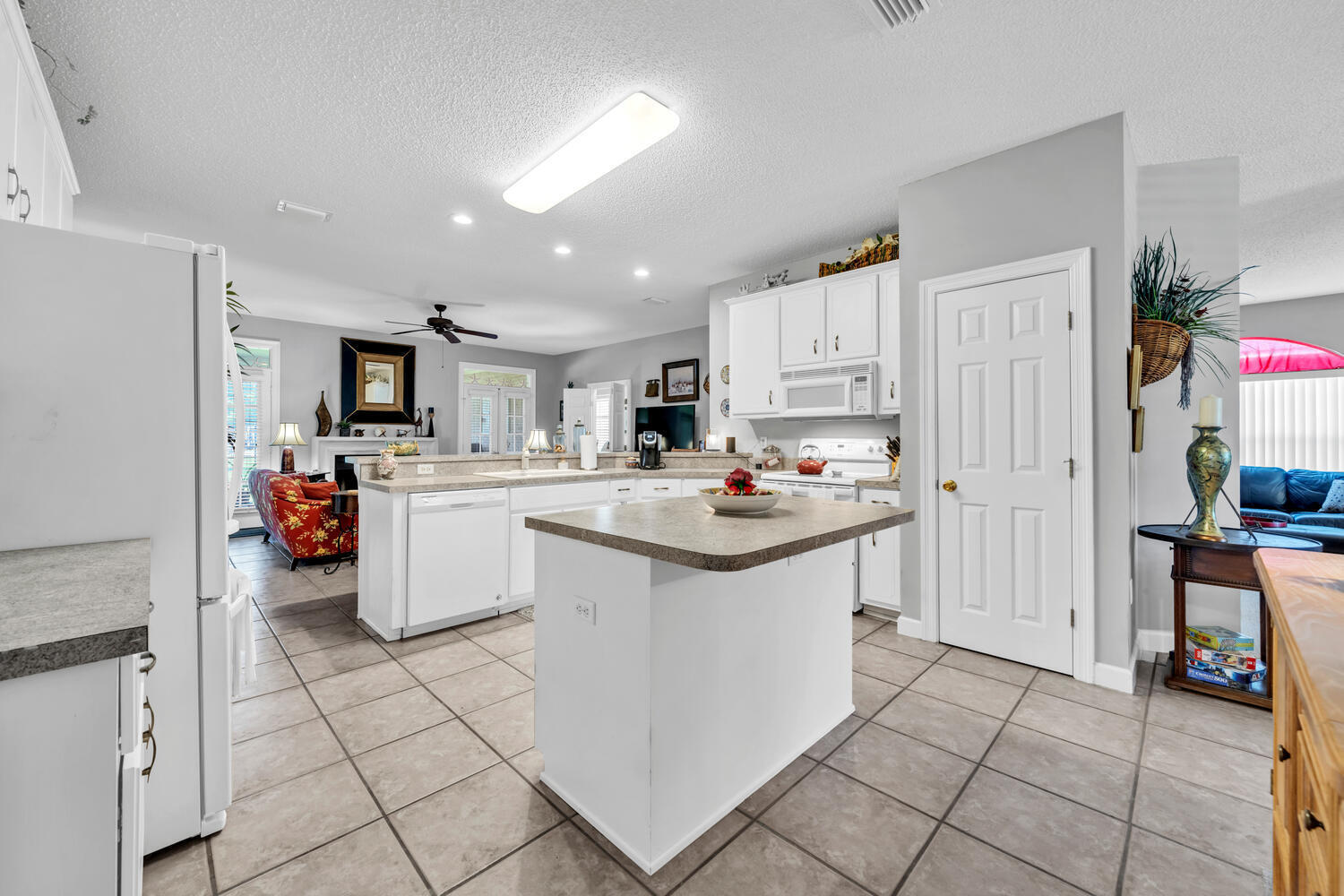 Escada S/D - Residential