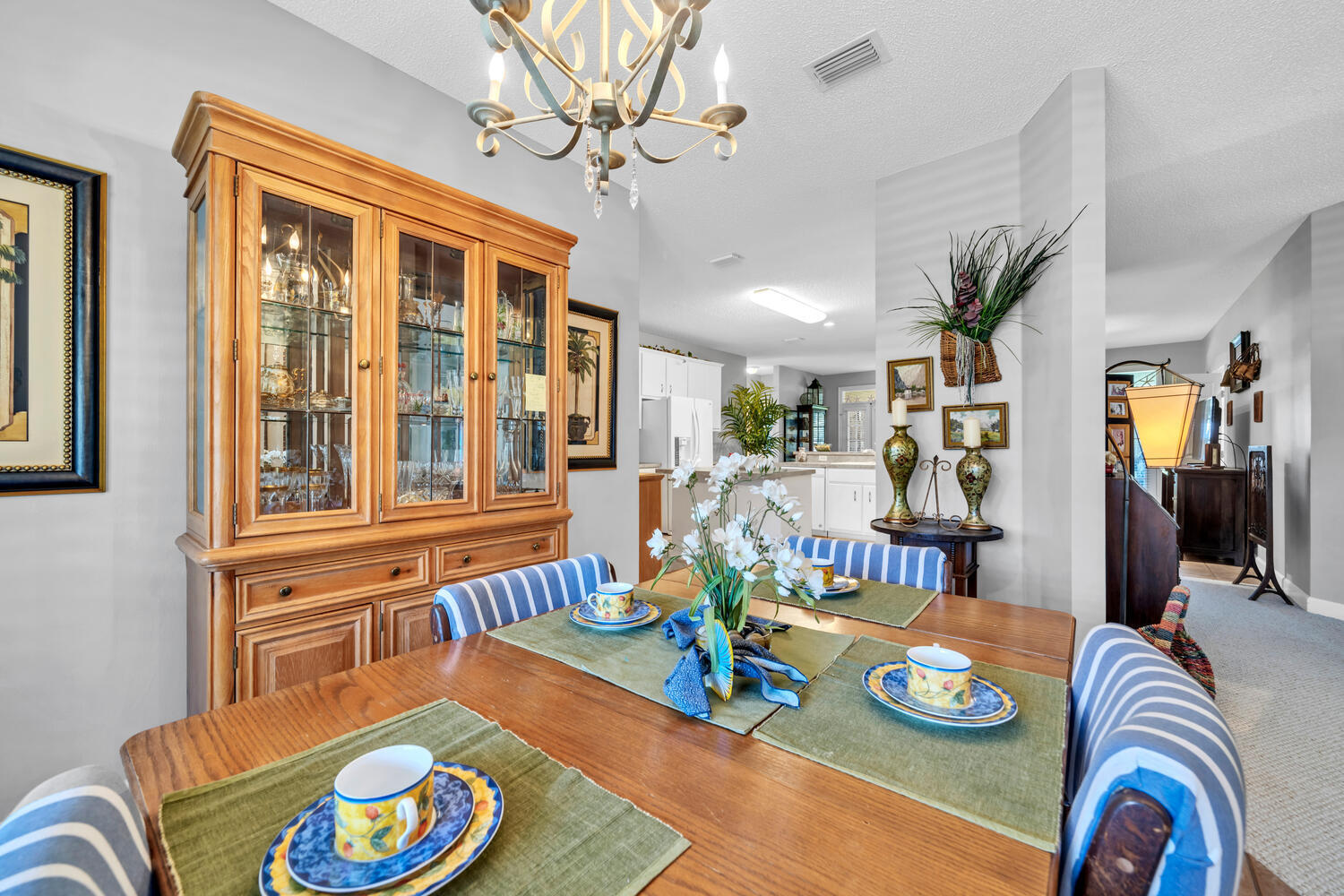 Escada S/D - Residential