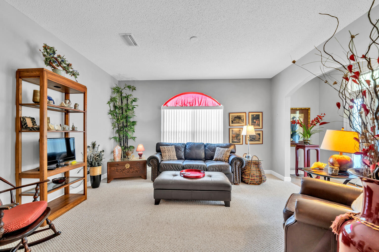 Escada S/D - Residential