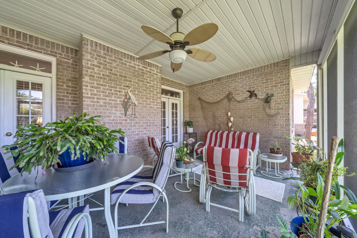 Escada S/D - Residential