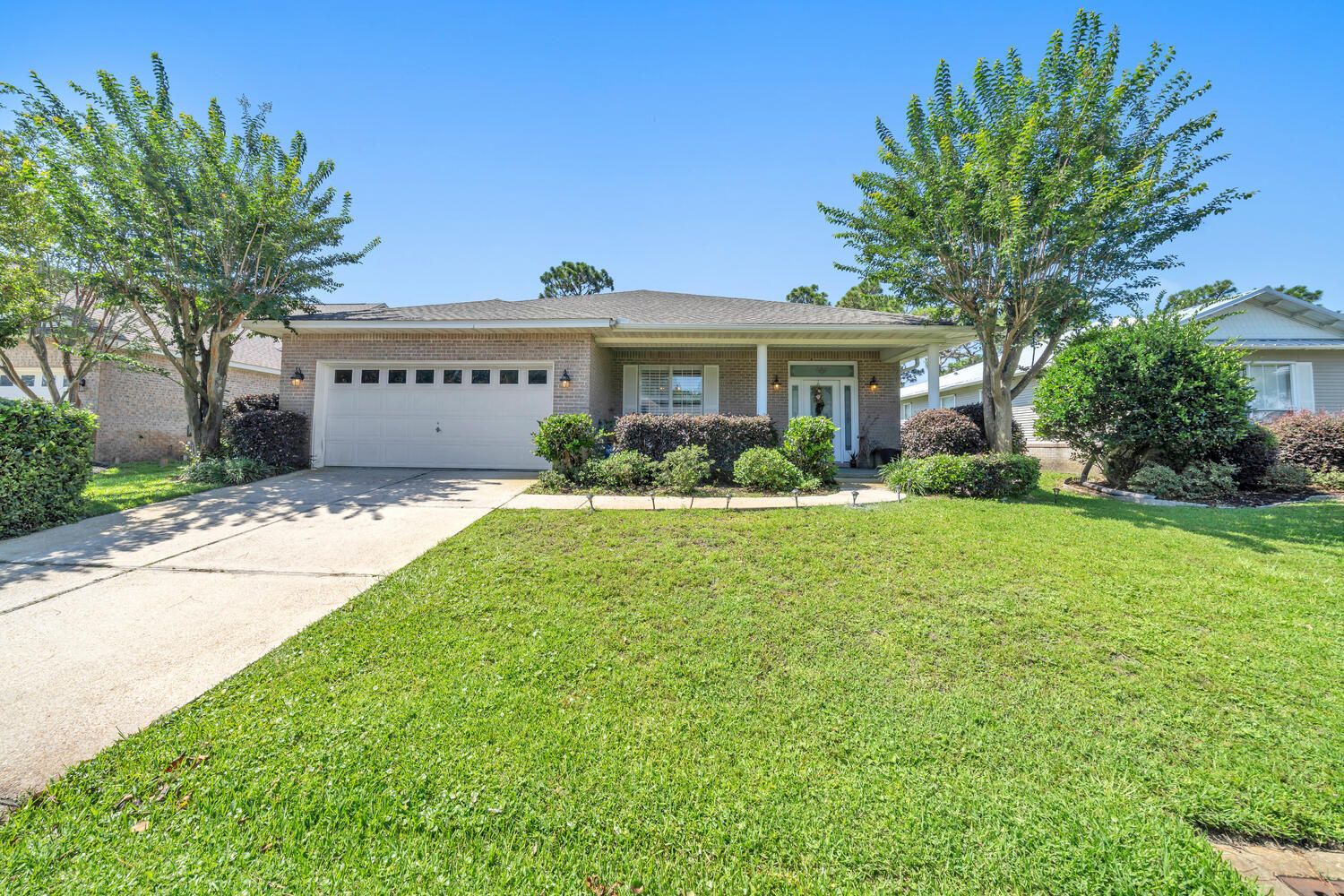 Escada S/D - Residential