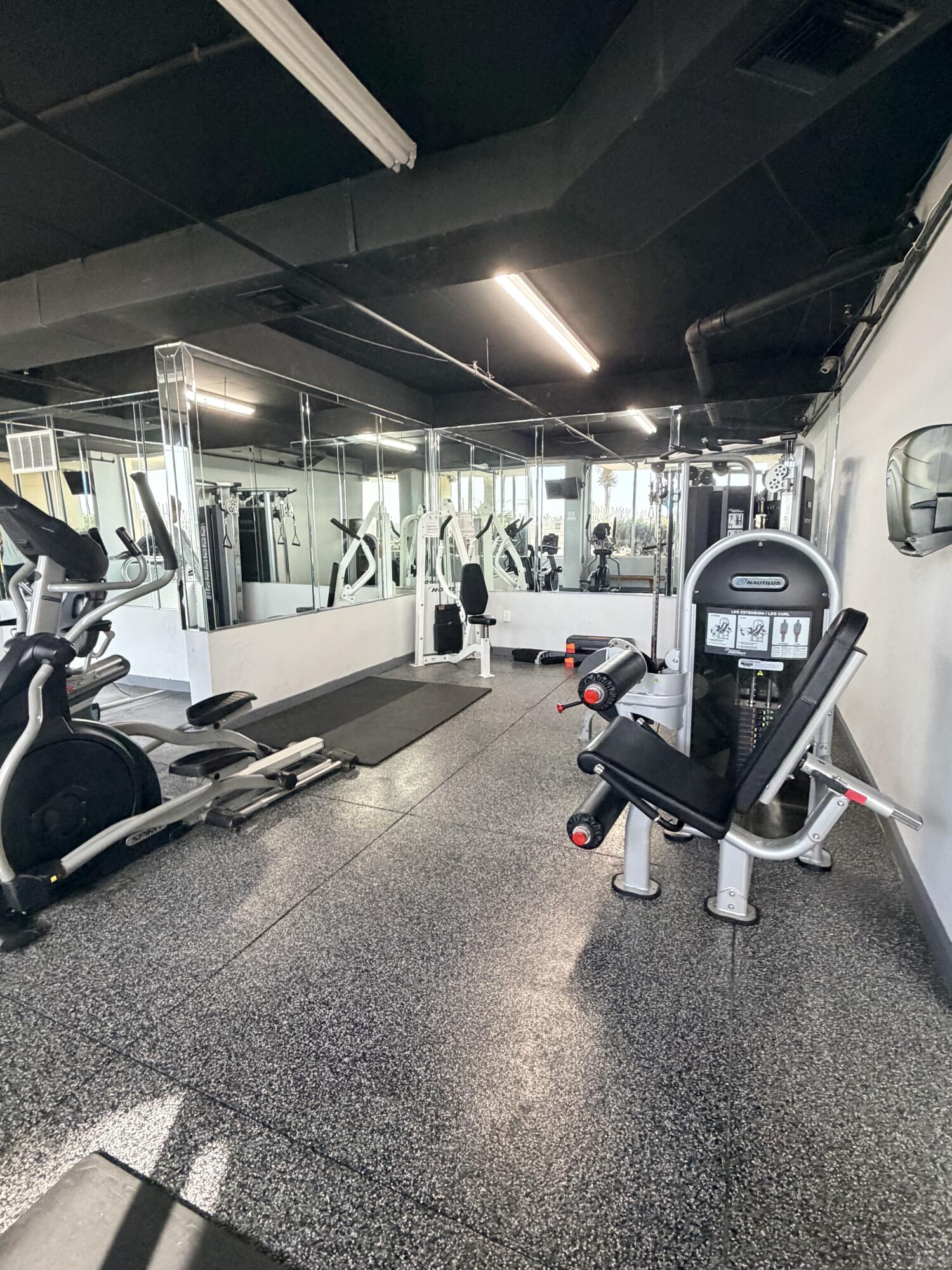 JADE EAST TOWERS CONDO UNIT 510 - Residential