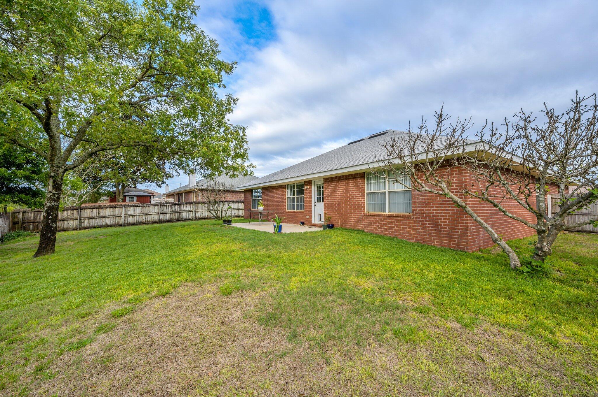 FOXWOOD ADDITION S/D - Residential Lease