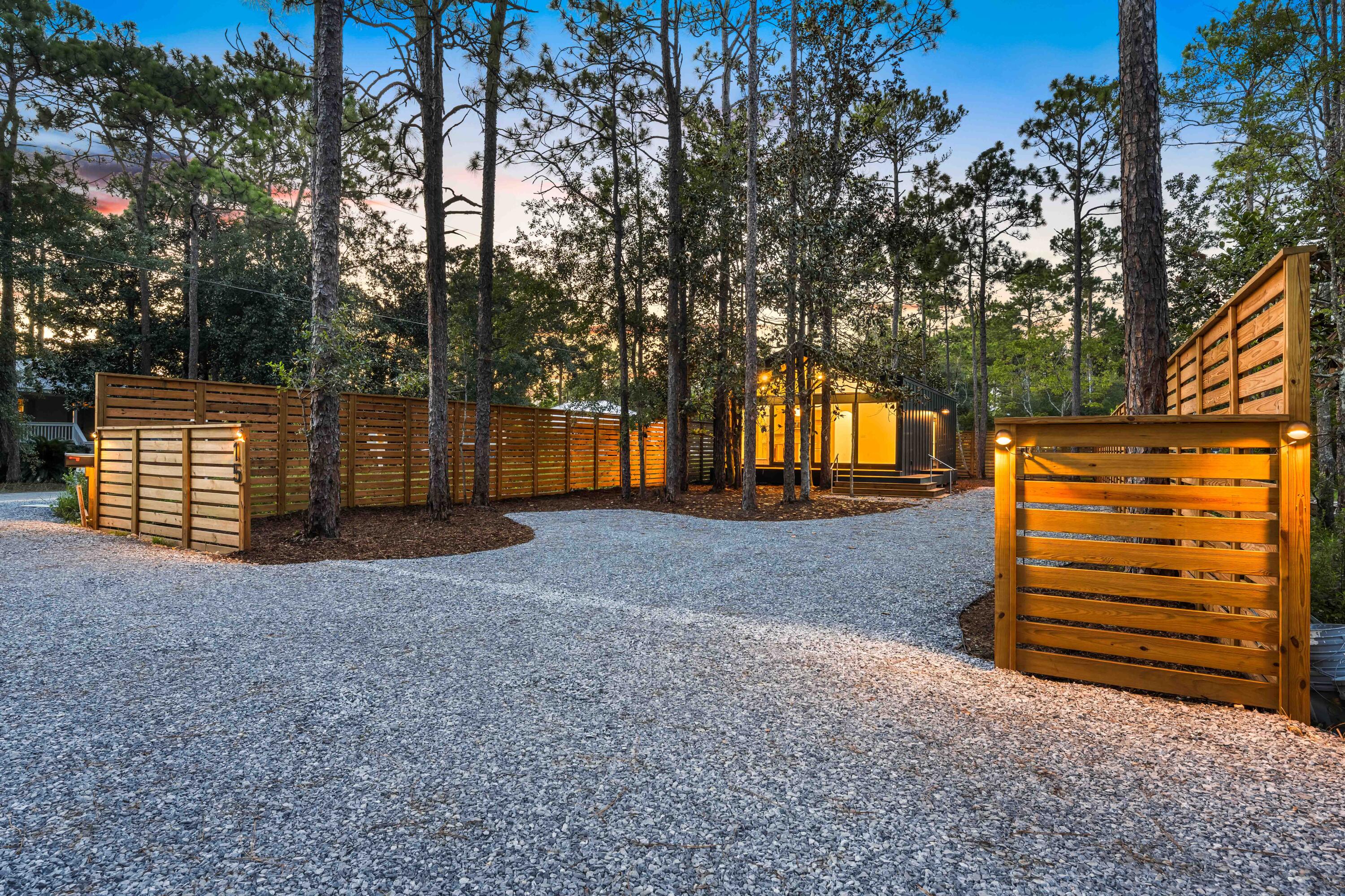 TOWN OF SANTA ROSA - Residential