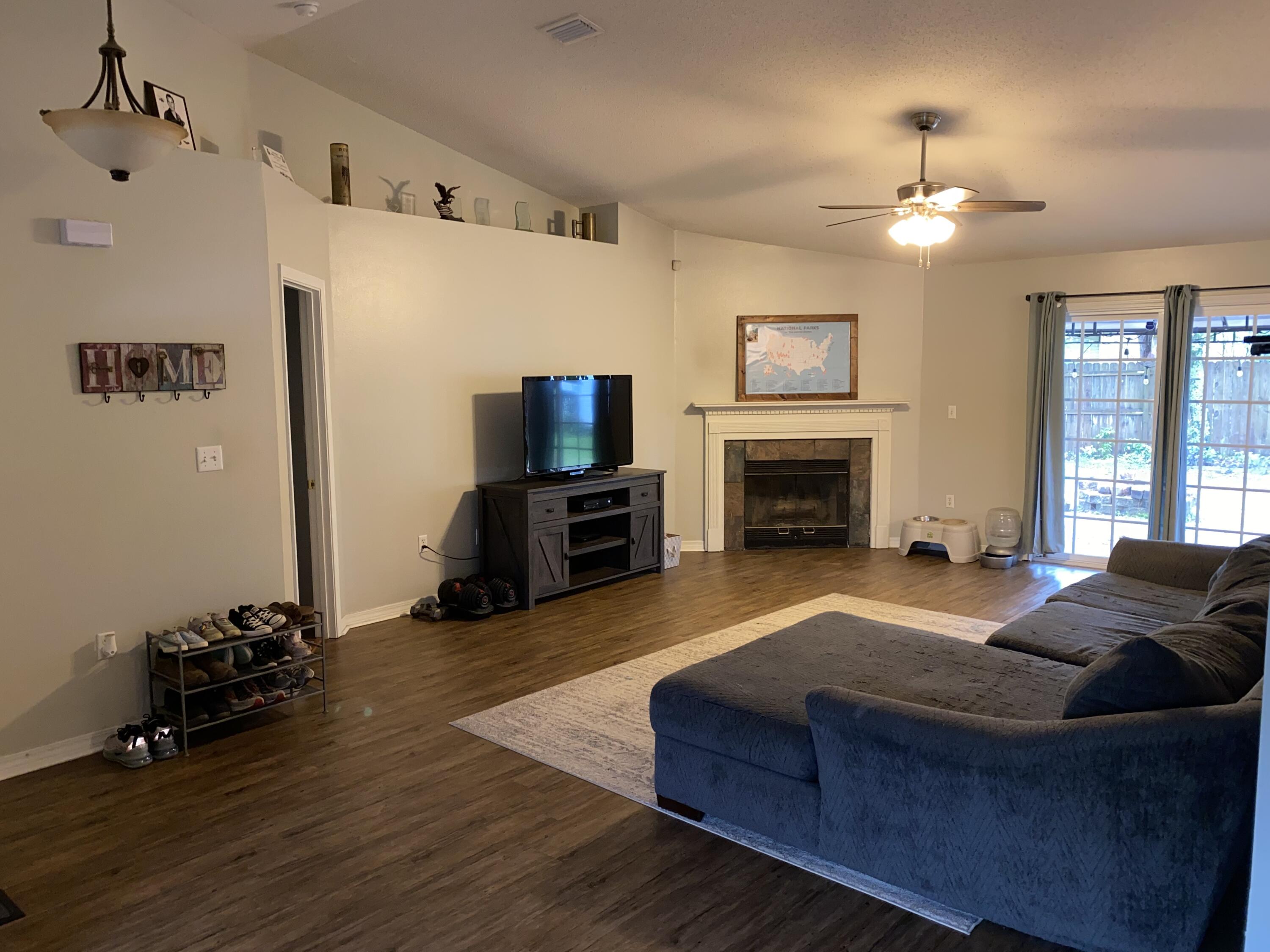 COUNTRYVIEW ESTATES 4TH ADDN PH 4 - Residential