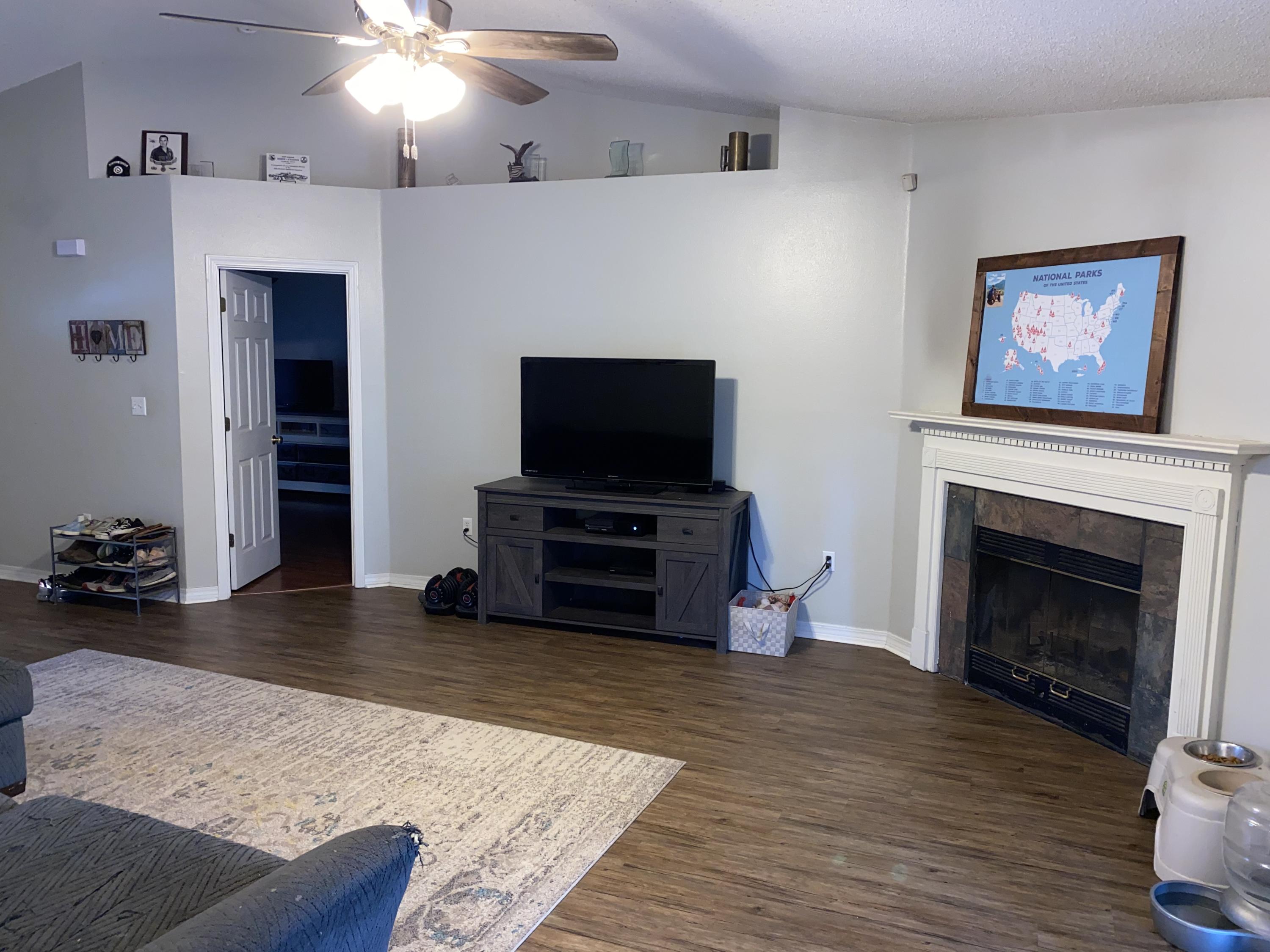 COUNTRYVIEW ESTATES 4TH ADDN PH 4 - Residential