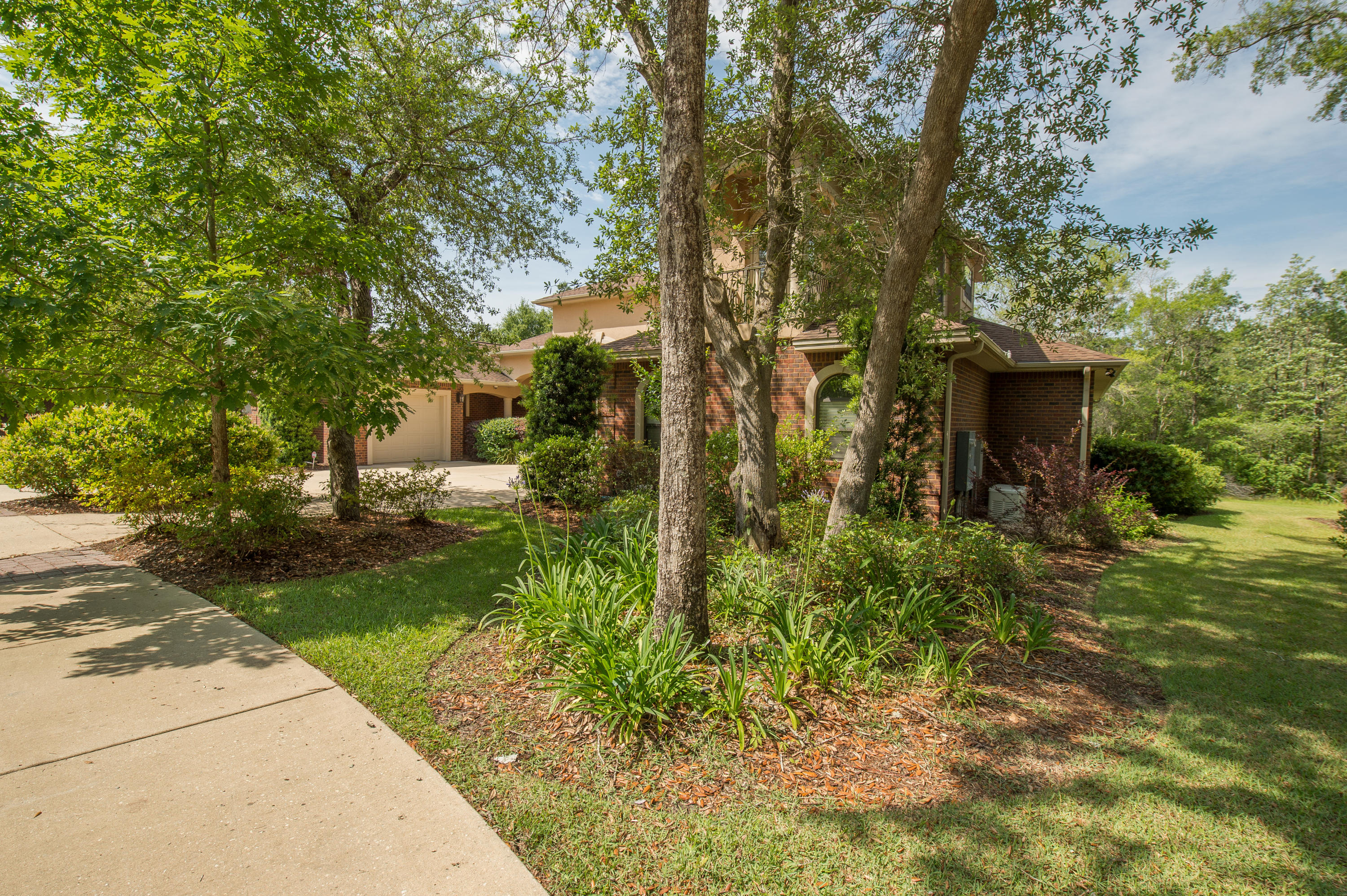 JUNIPER CREEK ESTATES - Residential