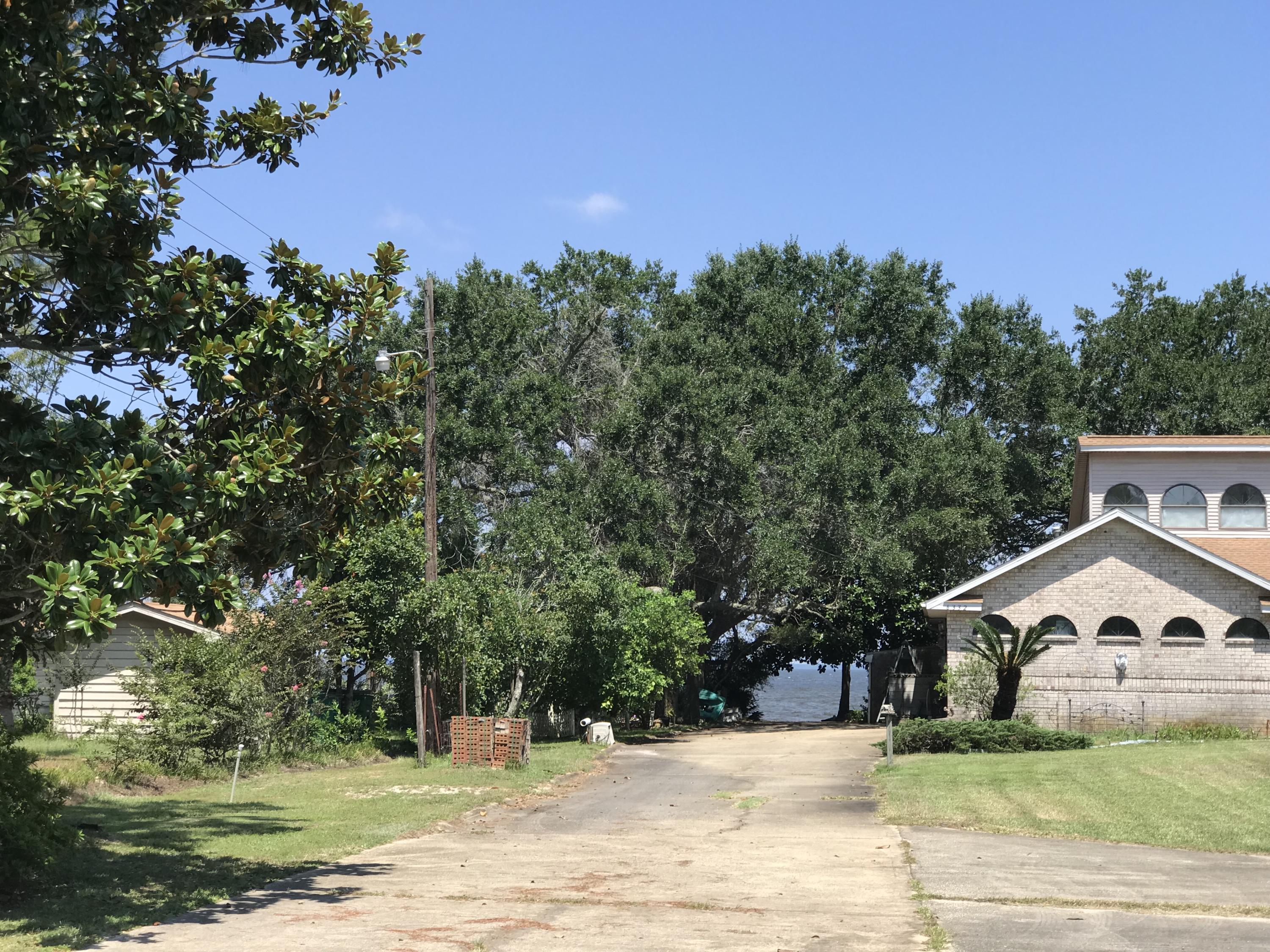 Lagniappe Beach/All - Land